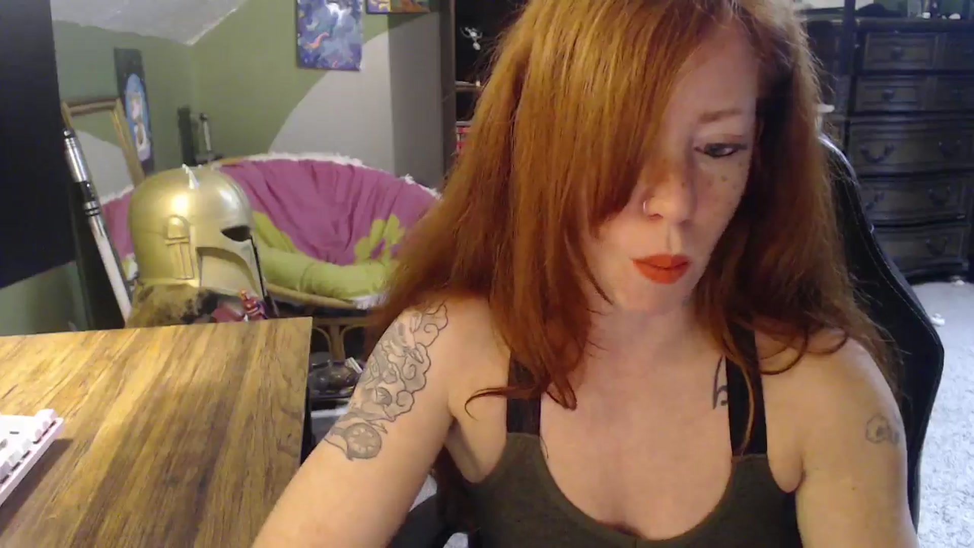 Gallery image thumbnail from AstraeaSiren's myfreecams stream on, 11/21/2025, 19:03 image 4 of 20