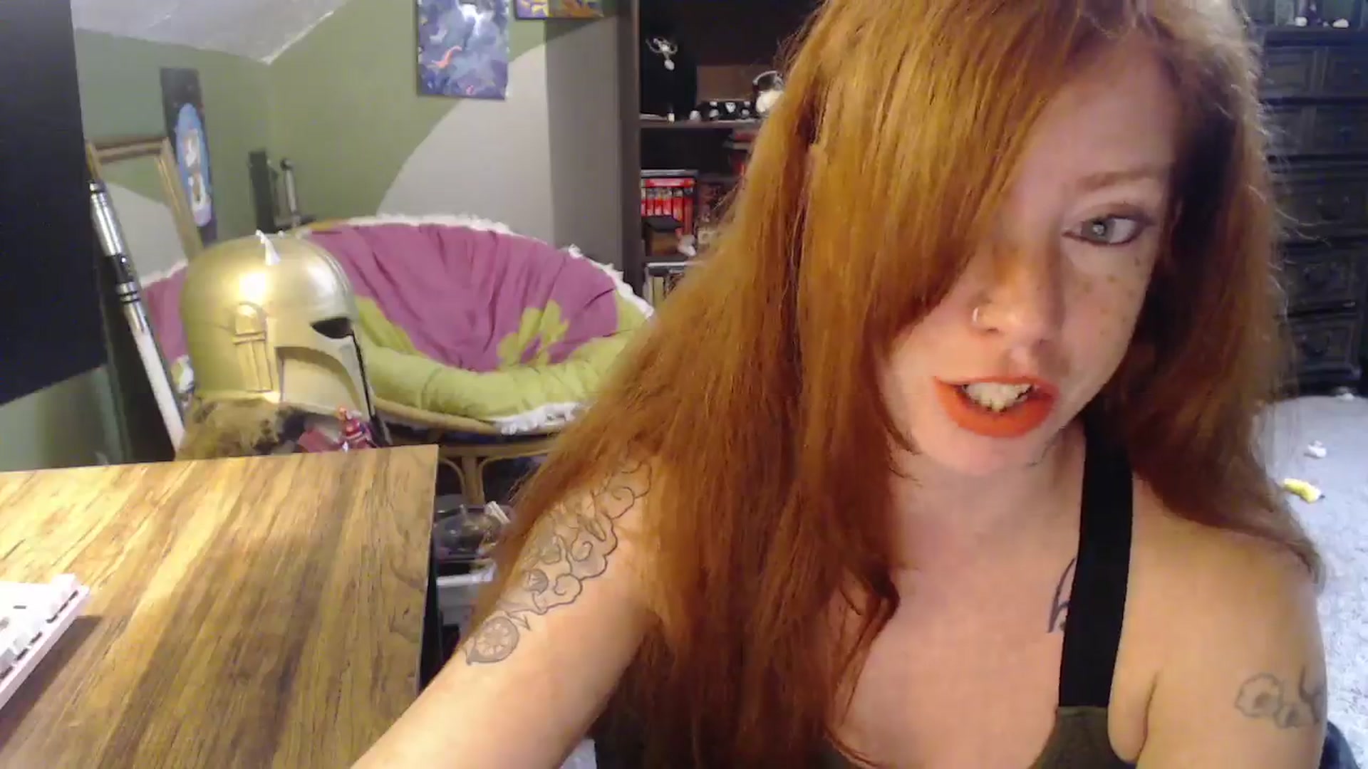 Gallery image thumbnail from AstraeaSiren's myfreecams stream on, 11/21/2025, 19:03 image 8 of 20