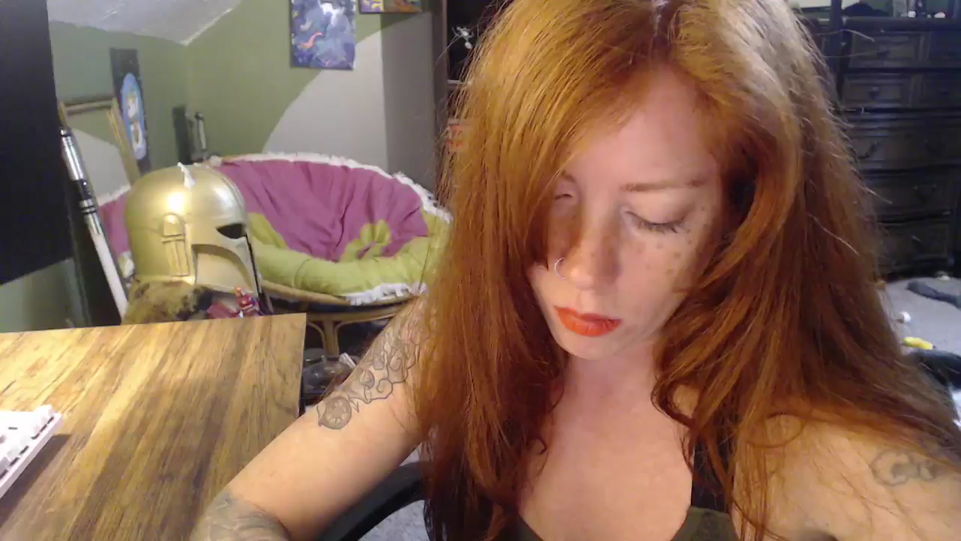 Gallery image thumbnail from AstraeaSiren's myfreecams stream on, 11/21/2025, 21:53 image 1 of 20