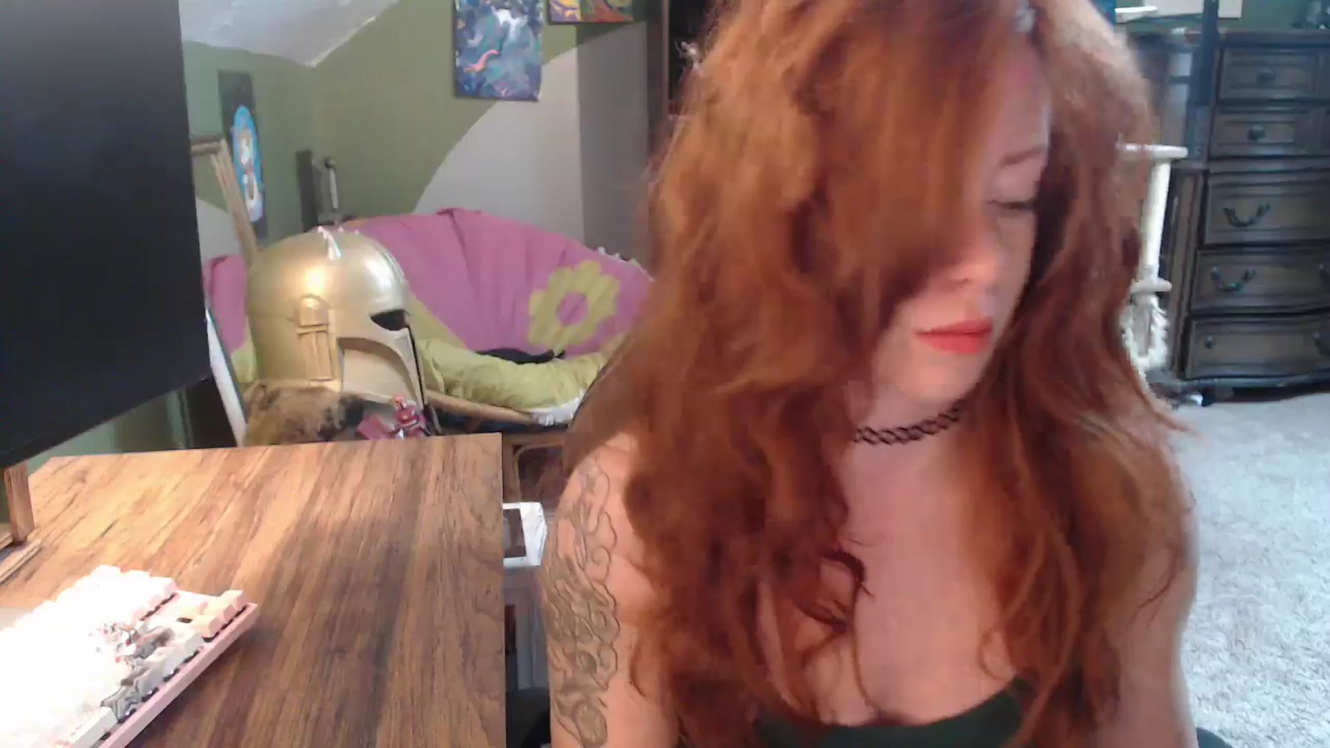 Gallery image thumbnail from AstraeaSiren's myfreecams stream on, 11/24/2025, 18:15 image 15 of 20