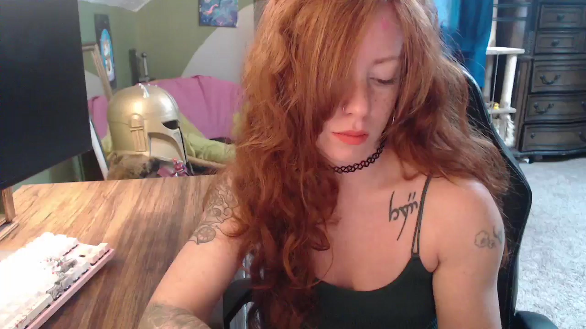 Gallery image thumbnail from AstraeaSiren's myfreecams stream on, 11/24/2025, 18:15 image 6 of 20
