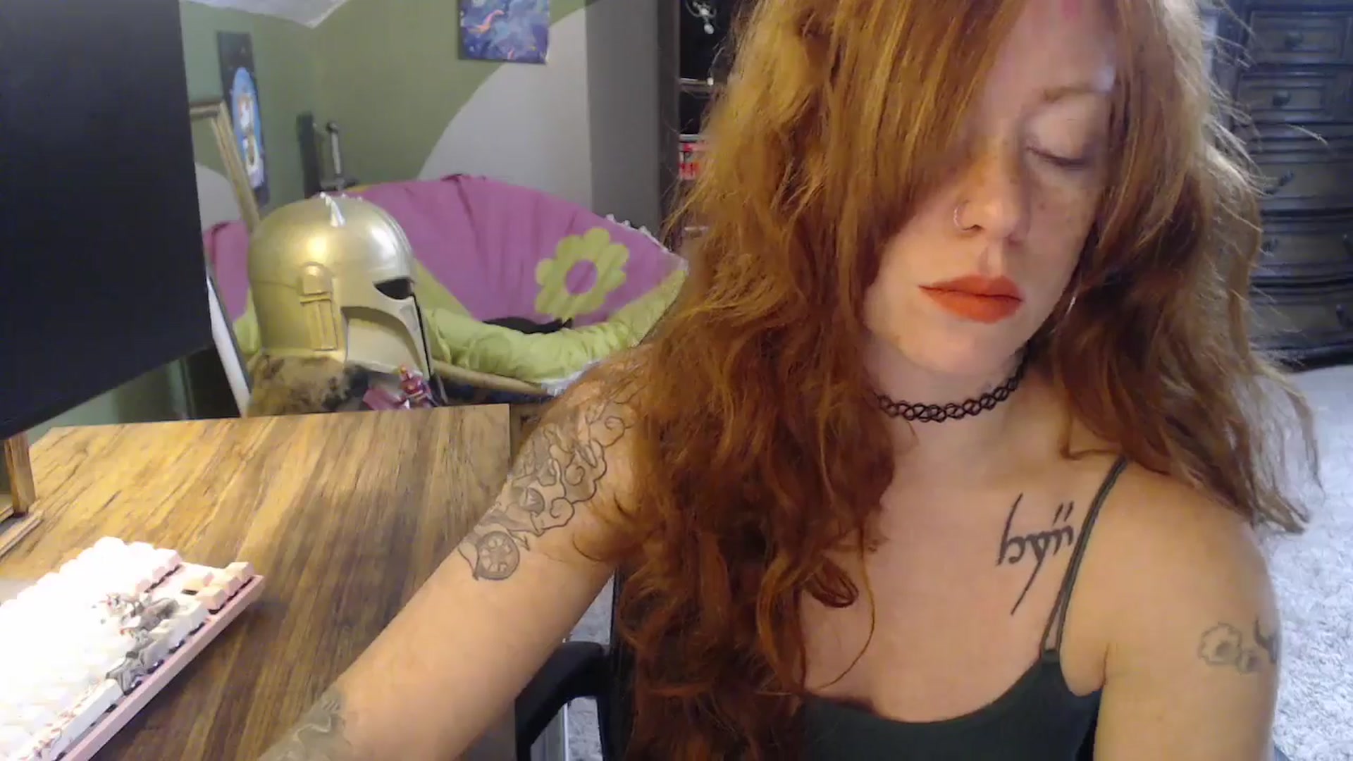 Gallery image thumbnail from AstraeaSiren's myfreecams stream on, 11/24/2025, 18:15 image 5 of 20