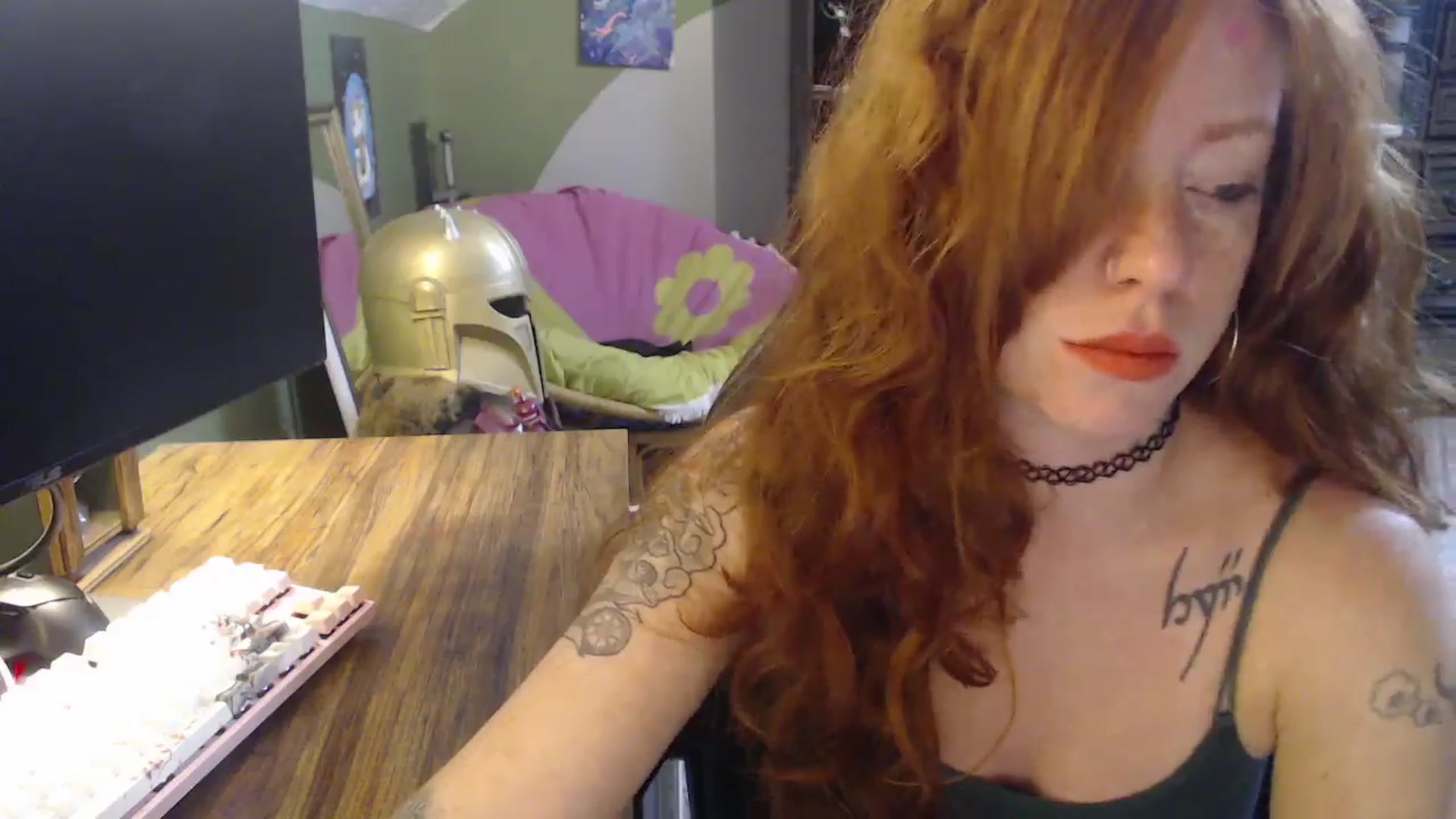 Gallery image thumbnail from AstraeaSiren's myfreecams stream on, 11/24/2025, 18:15 image 4 of 20