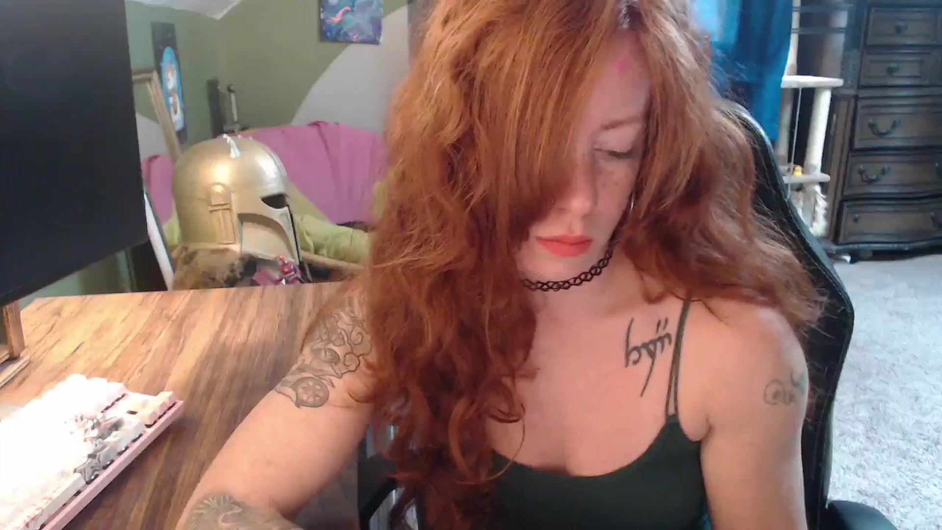 Gallery image thumbnail from AstraeaSiren's myfreecams stream on, 11/24/2025, 18:15 image 8 of 20