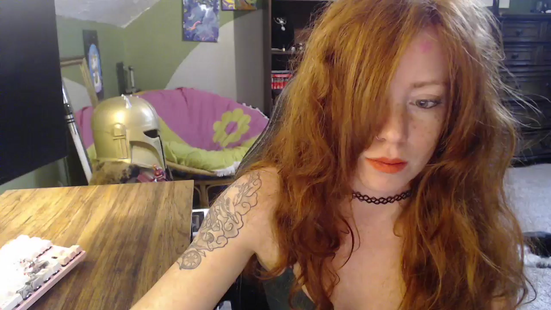 Gallery image thumbnail from AstraeaSiren's myfreecams stream on, 11/24/2025, 21:00 image 17 of 20