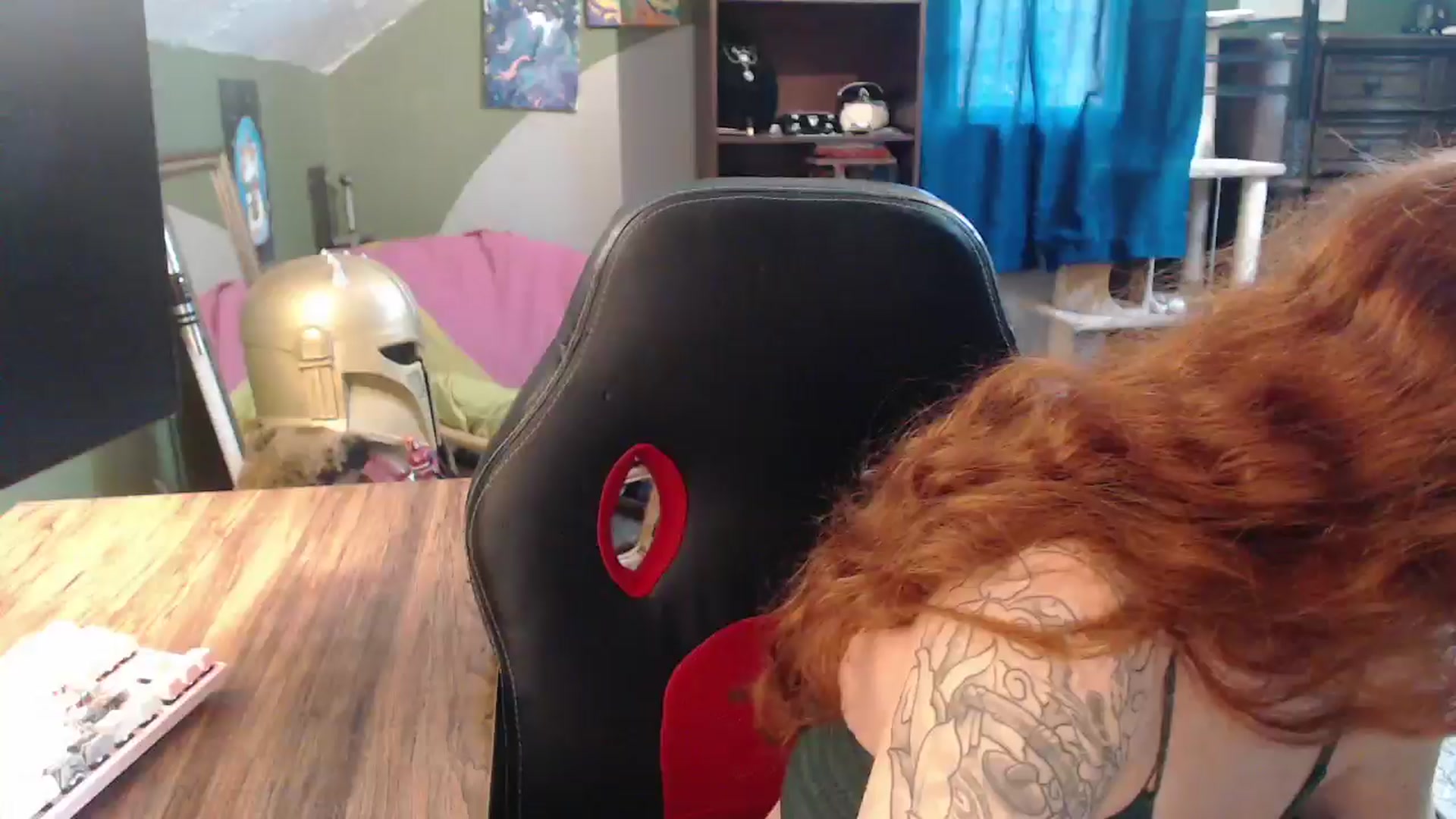 Gallery image thumbnail from AstraeaSiren's myfreecams stream on, 11/24/2025, 21:00 image 7 of 20