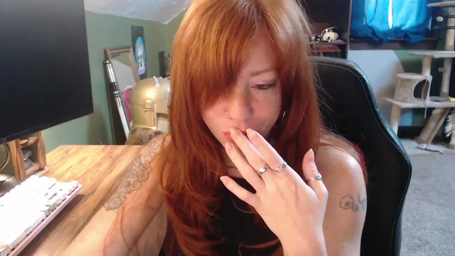 Gallery image thumbnail from AstraeaSiren's myfreecams stream on, 12/05/2025, 21:13 image 5 of 20