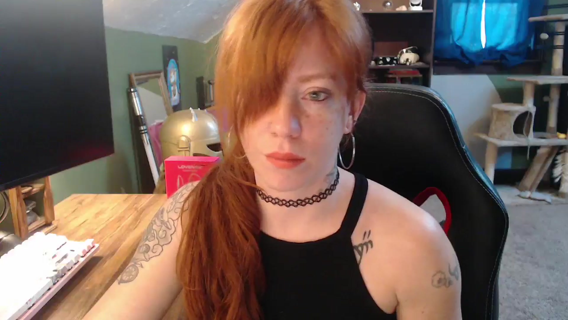 Gallery image thumbnail from AstraeaSiren's myfreecams stream on, 12/05/2025, 21:13 image 16 of 20