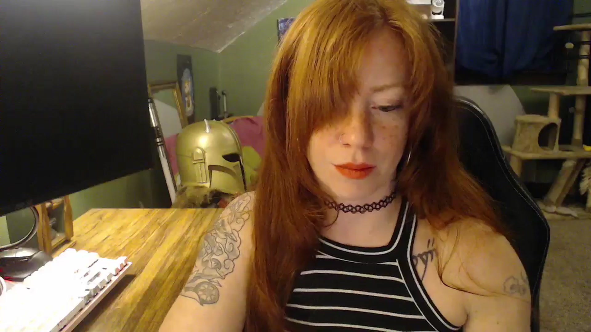 Gallery image thumbnail from AstraeaSiren's myfreecams stream on, 12/09/2025, 05:05 image 9 of 20