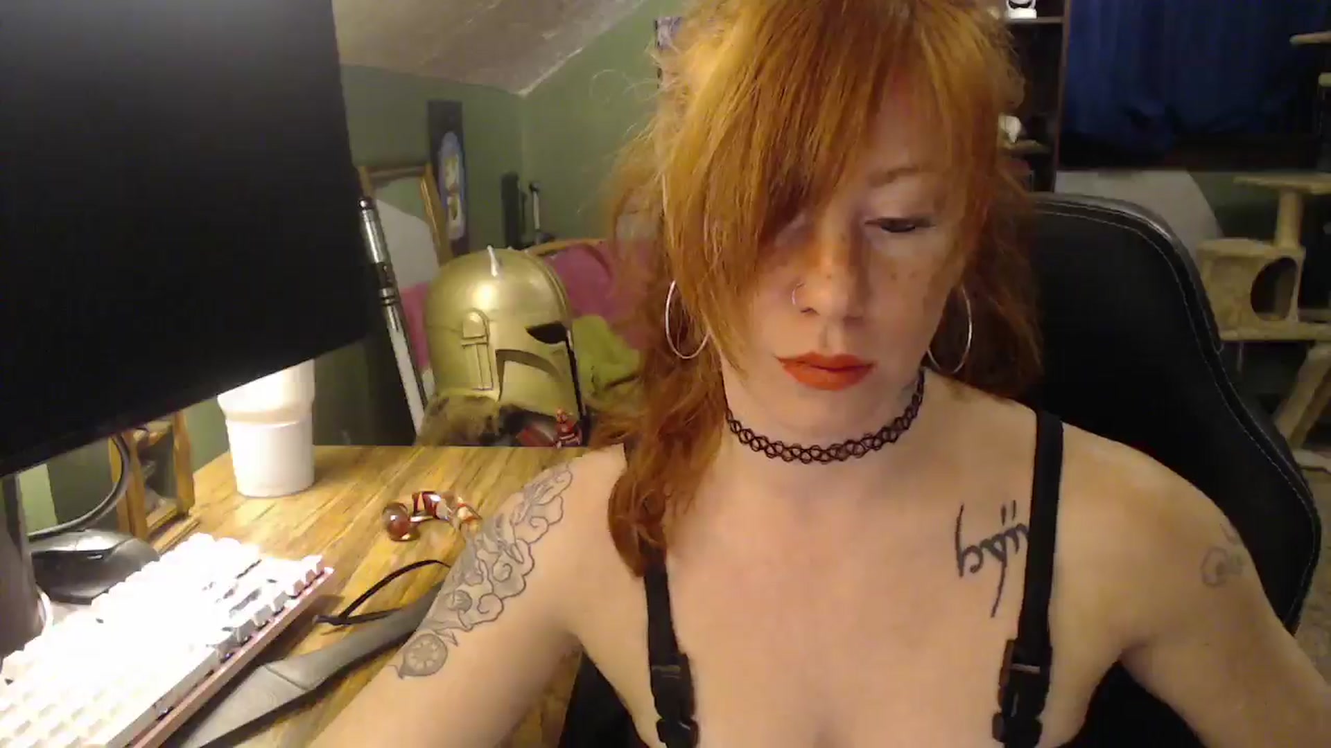 Gallery image thumbnail from AstraeaSiren's myfreecams stream on, 12/11/2025, 06:28 image 15 of 20