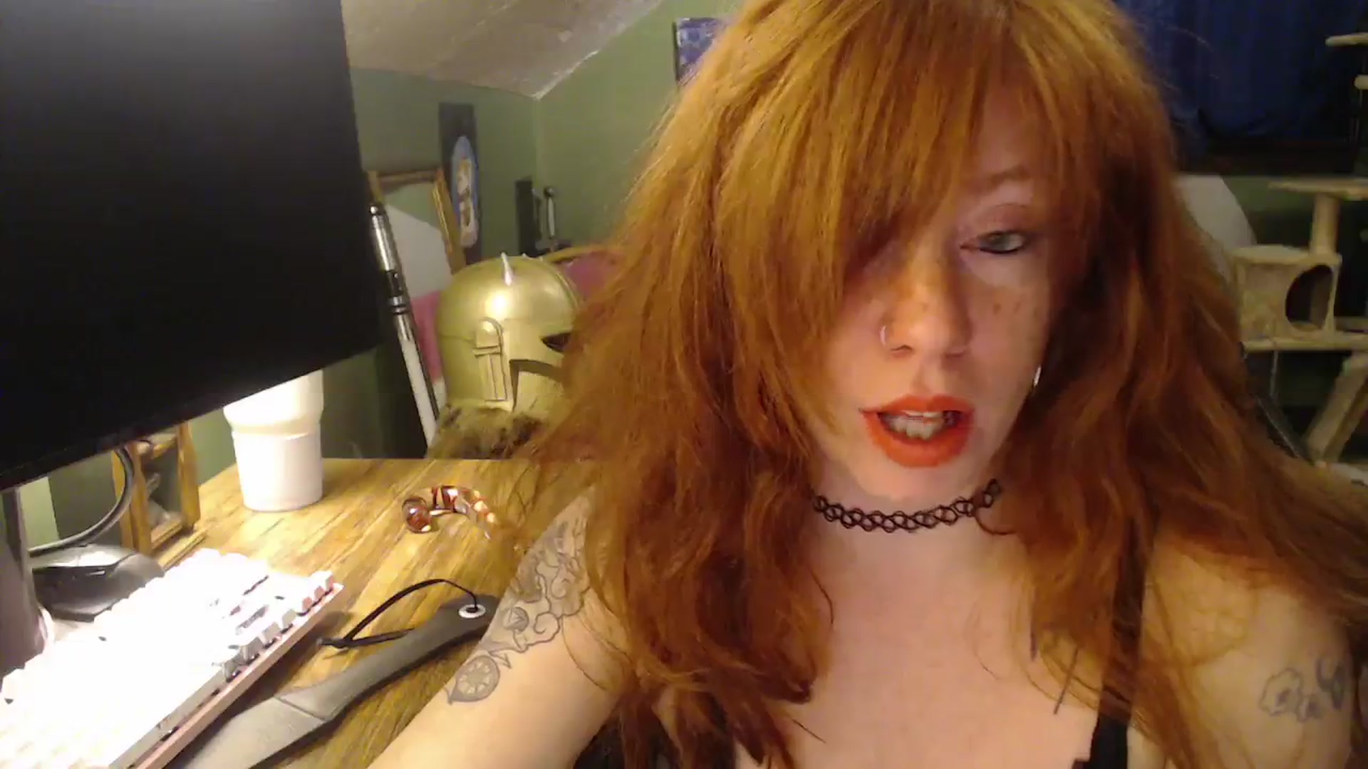 Gallery image thumbnail from AstraeaSiren's myfreecams stream on, 12/11/2025, 06:28 image 8 of 20
