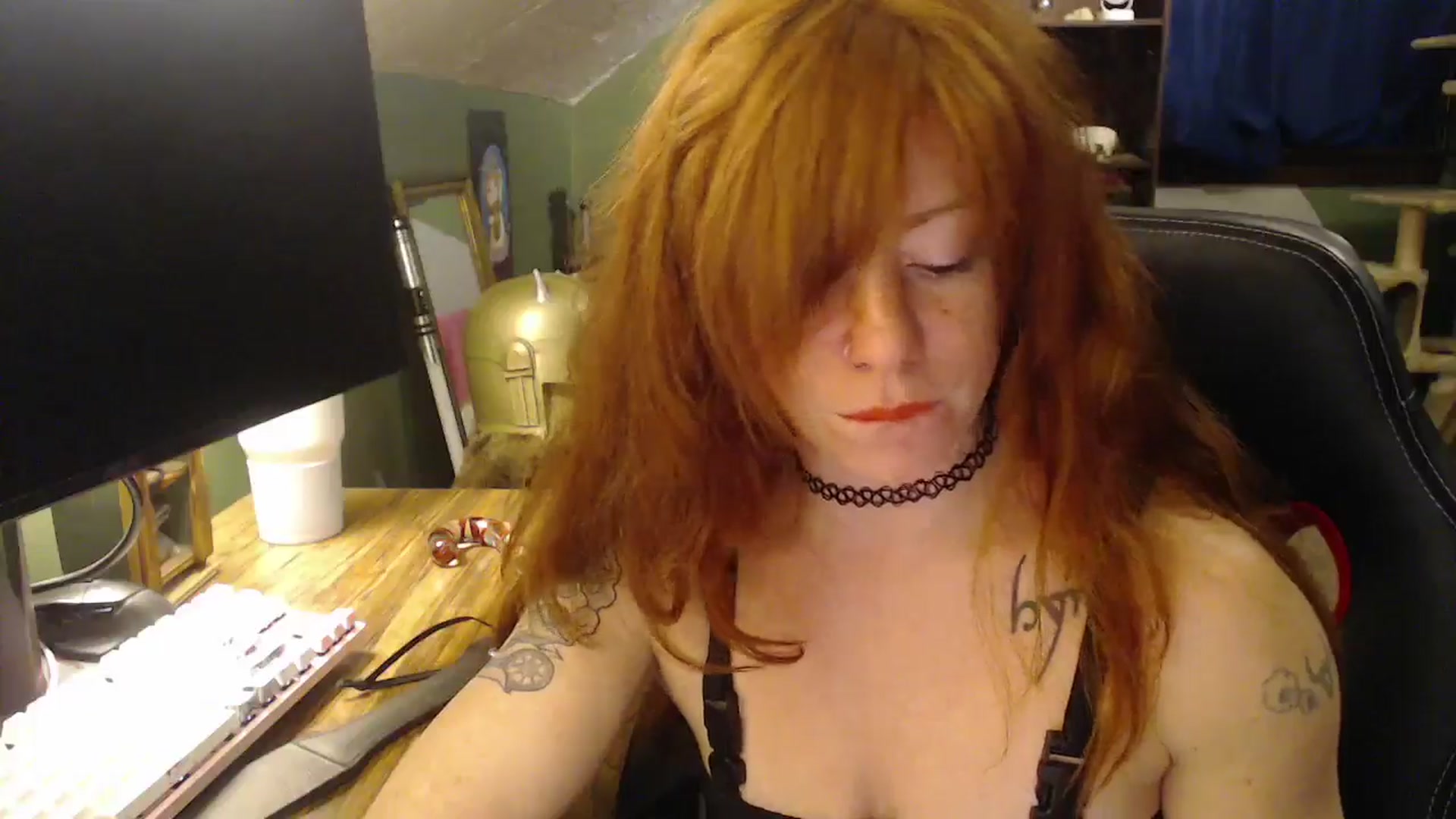 Gallery image thumbnail from AstraeaSiren's myfreecams stream on, 12/11/2025, 06:28 image 10 of 20