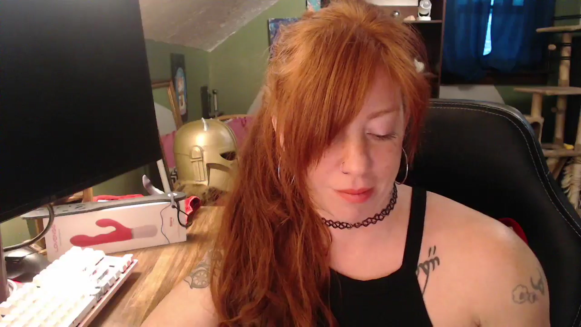 Gallery image thumbnail from AstraeaSiren's myfreecams stream on, 12/15/2025, 22:01 image 19 of 20