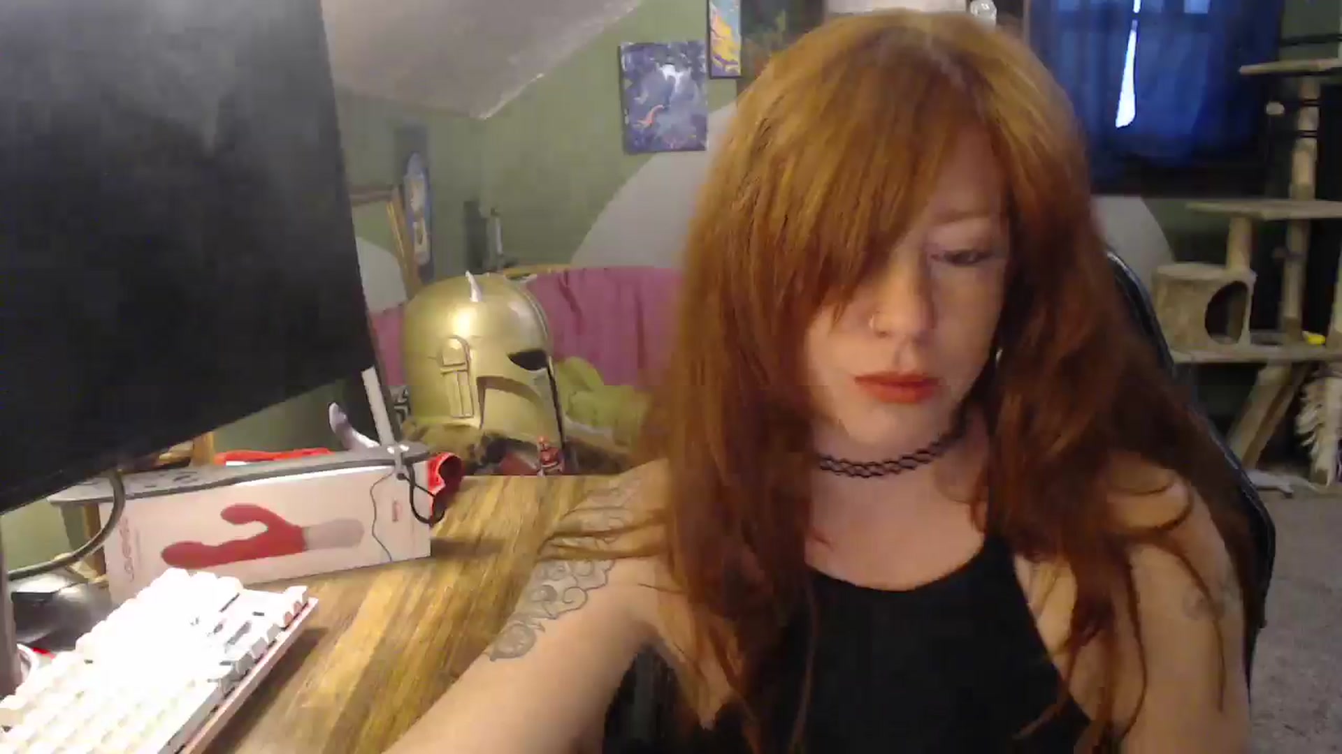 Gallery image thumbnail from AstraeaSiren's myfreecams stream on, 12/15/2025, 22:01 image 15 of 20