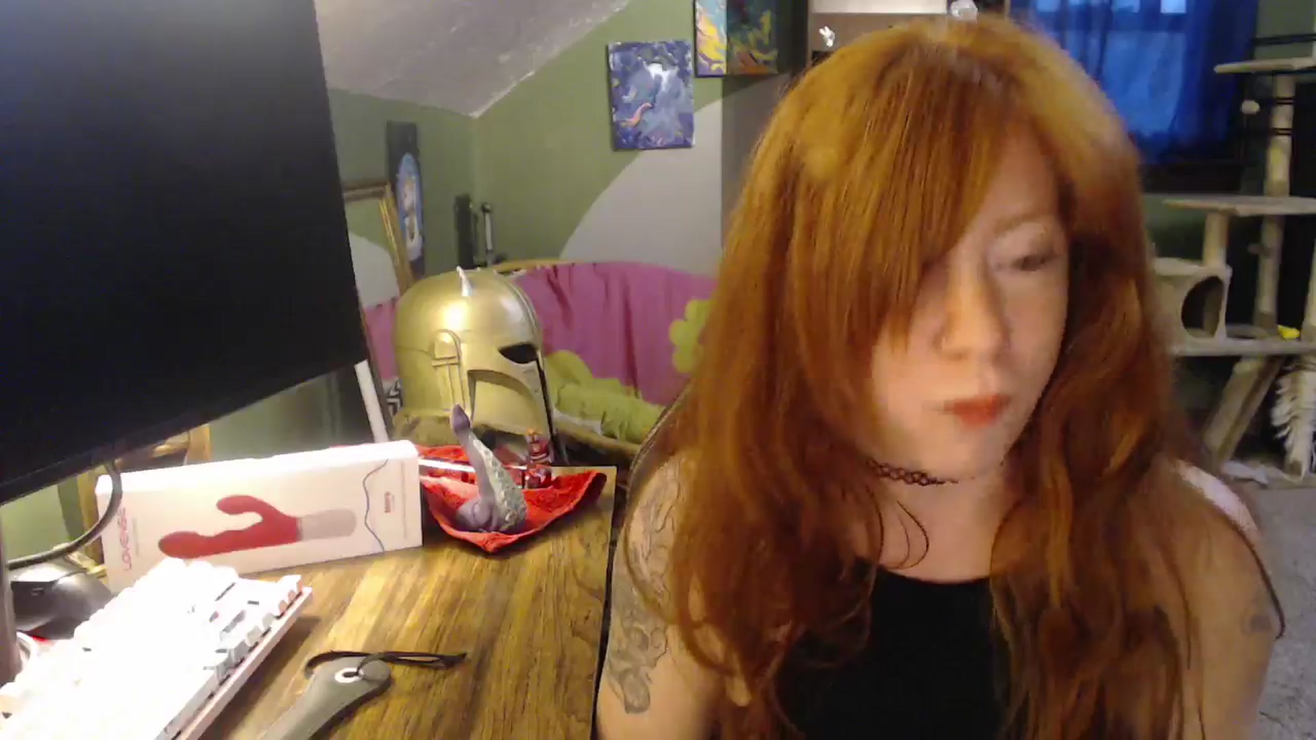 Gallery image thumbnail from AstraeaSiren's myfreecams stream on, 12/15/2025, 22:01 image 6 of 20