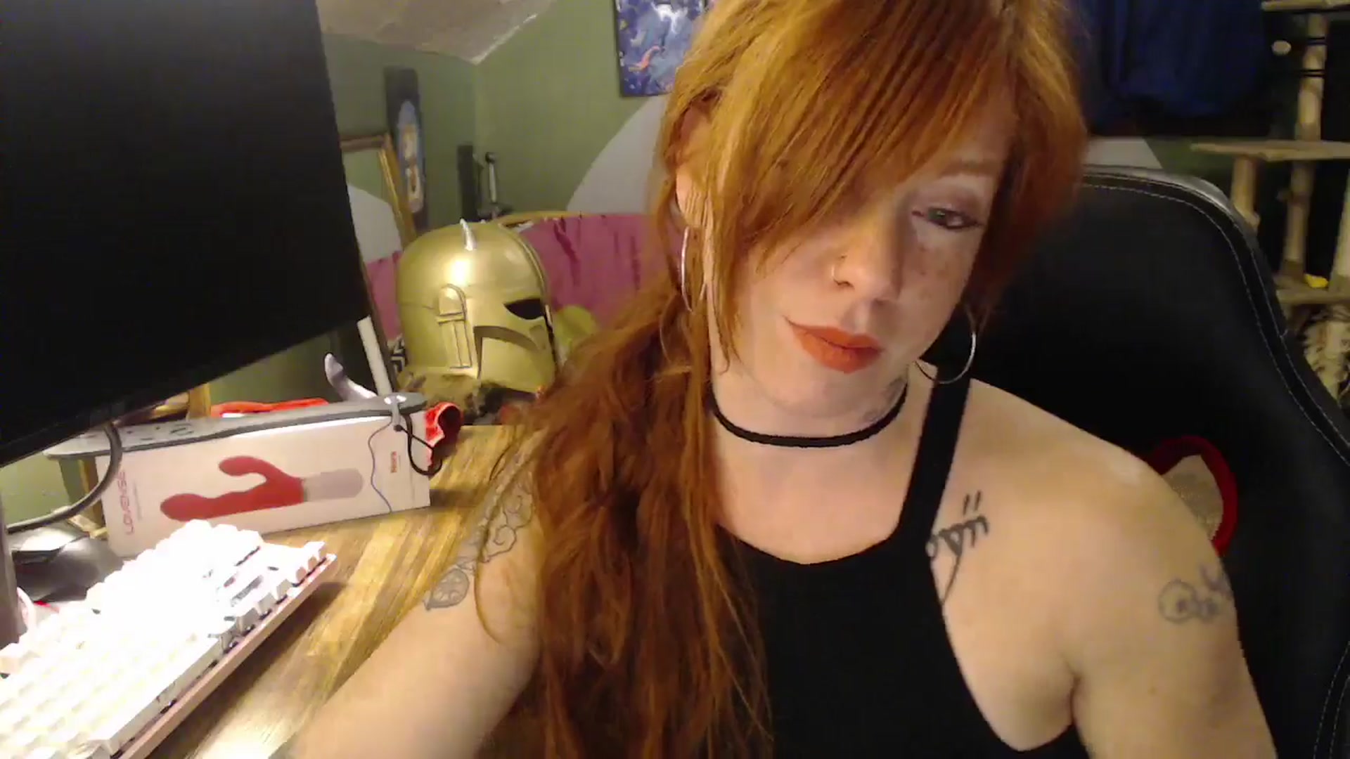 Gallery image thumbnail from AstraeaSiren's myfreecams stream on, 12/16/2025, 02:52 image 4 of 20