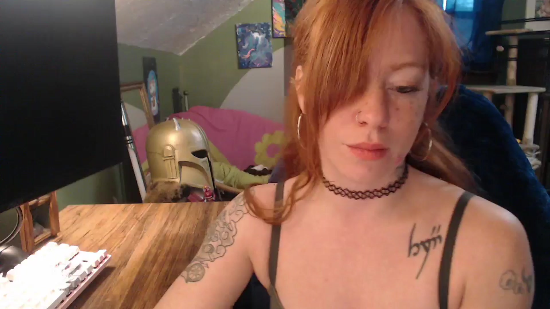 Gallery image thumbnail from AstraeaSiren's myfreecams stream on, 12/19/2025, 20:47 image 8 of 20