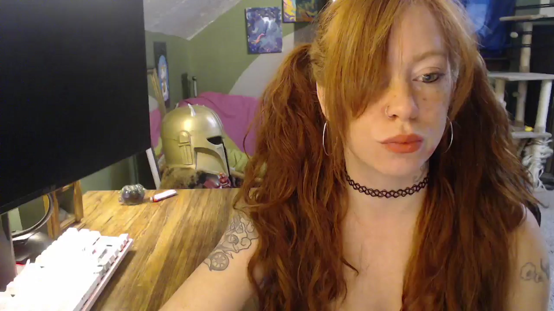 Gallery image thumbnail from AstraeaSiren's myfreecams stream on, 12/19/2025, 20:47 image 1 of 20