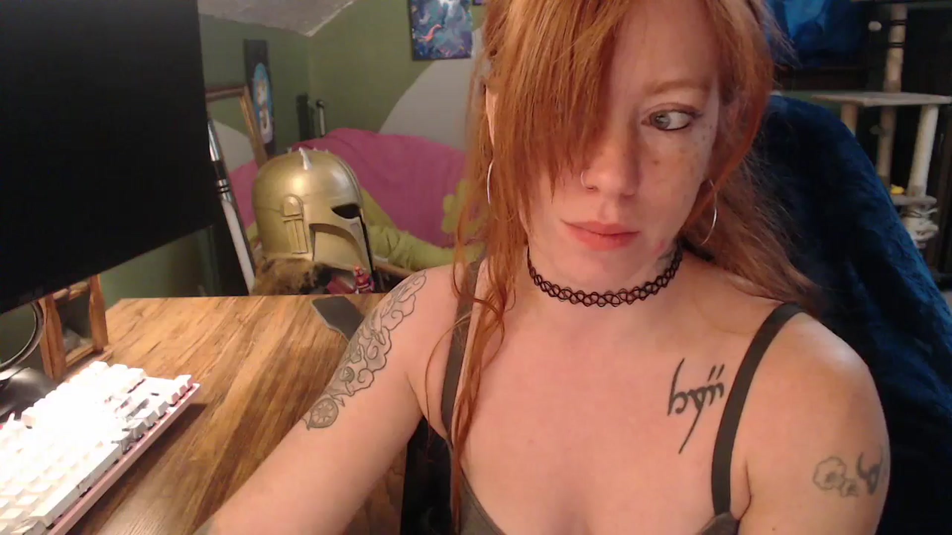 Gallery image thumbnail from AstraeaSiren's myfreecams stream on, 12/19/2025, 20:47 image 16 of 20