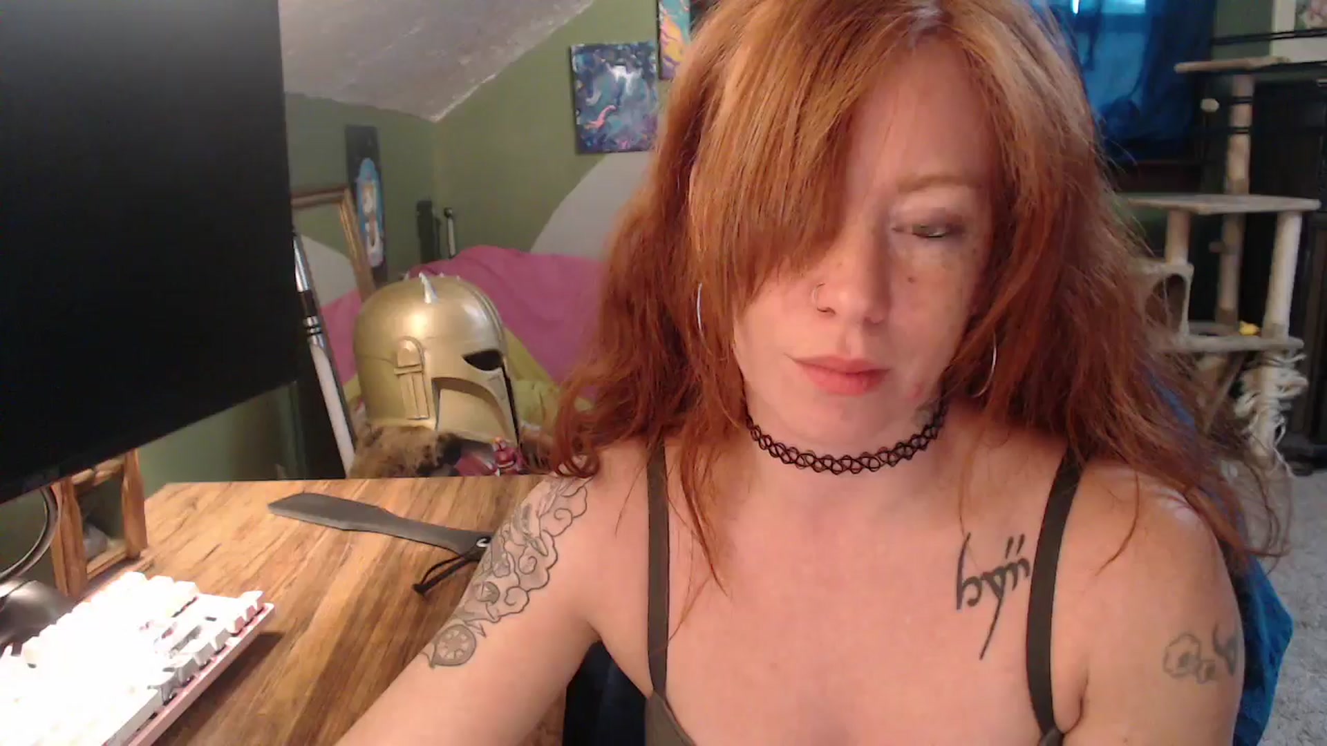 Gallery image thumbnail from AstraeaSiren's myfreecams stream on, 12/19/2025, 20:47 image 18 of 20