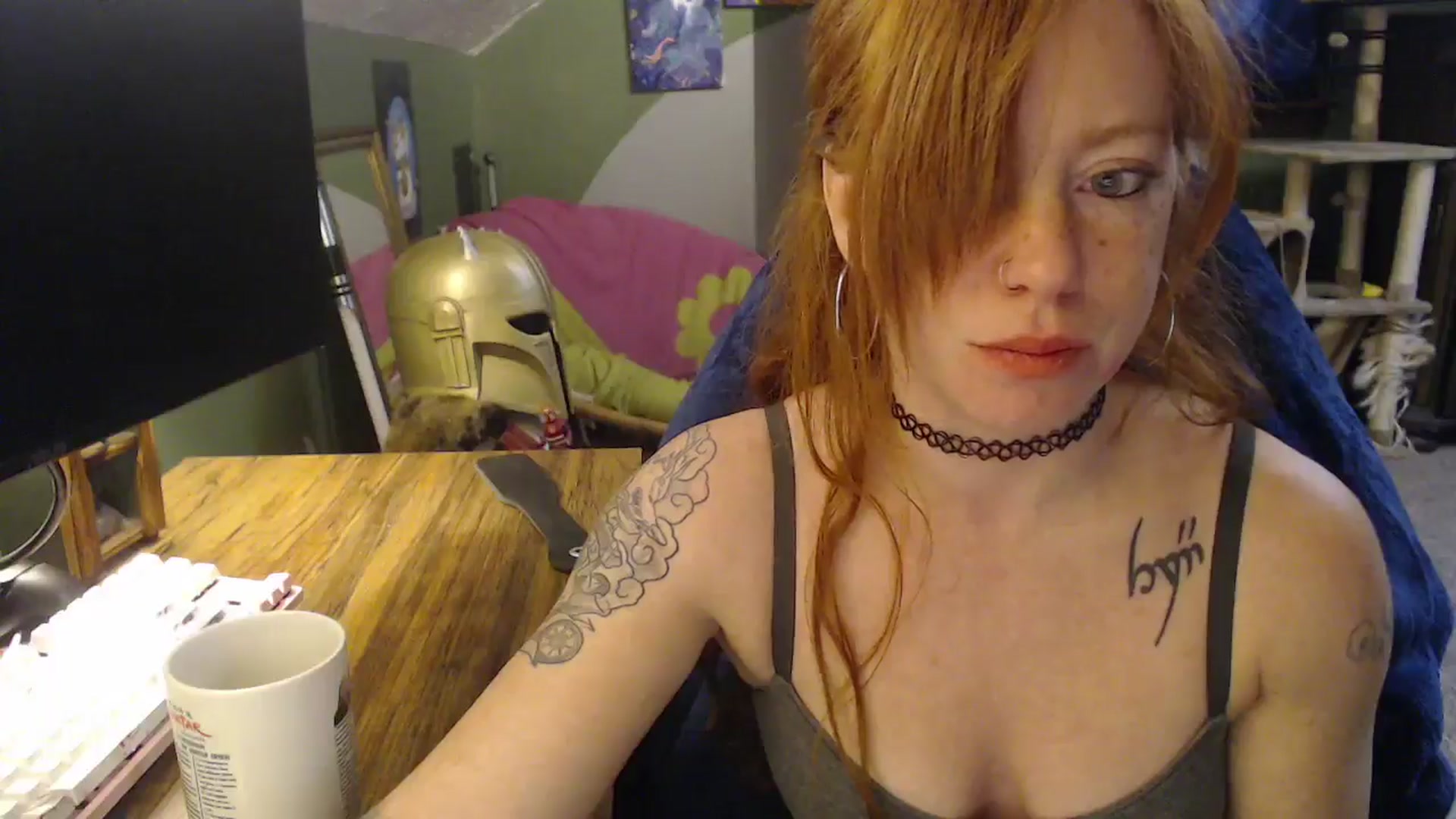 Gallery image thumbnail from AstraeaSiren's myfreecams stream on, 12/19/2025, 20:47 image 15 of 20