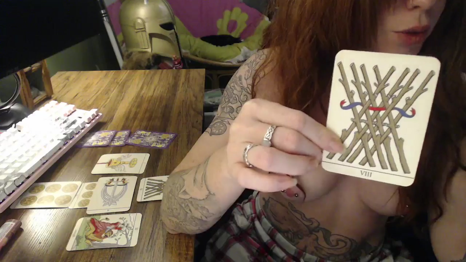 Gallery image thumbnail from AstraeaSiren's myfreecams stream on, 12/19/2025, 22:01 image 8 of 20