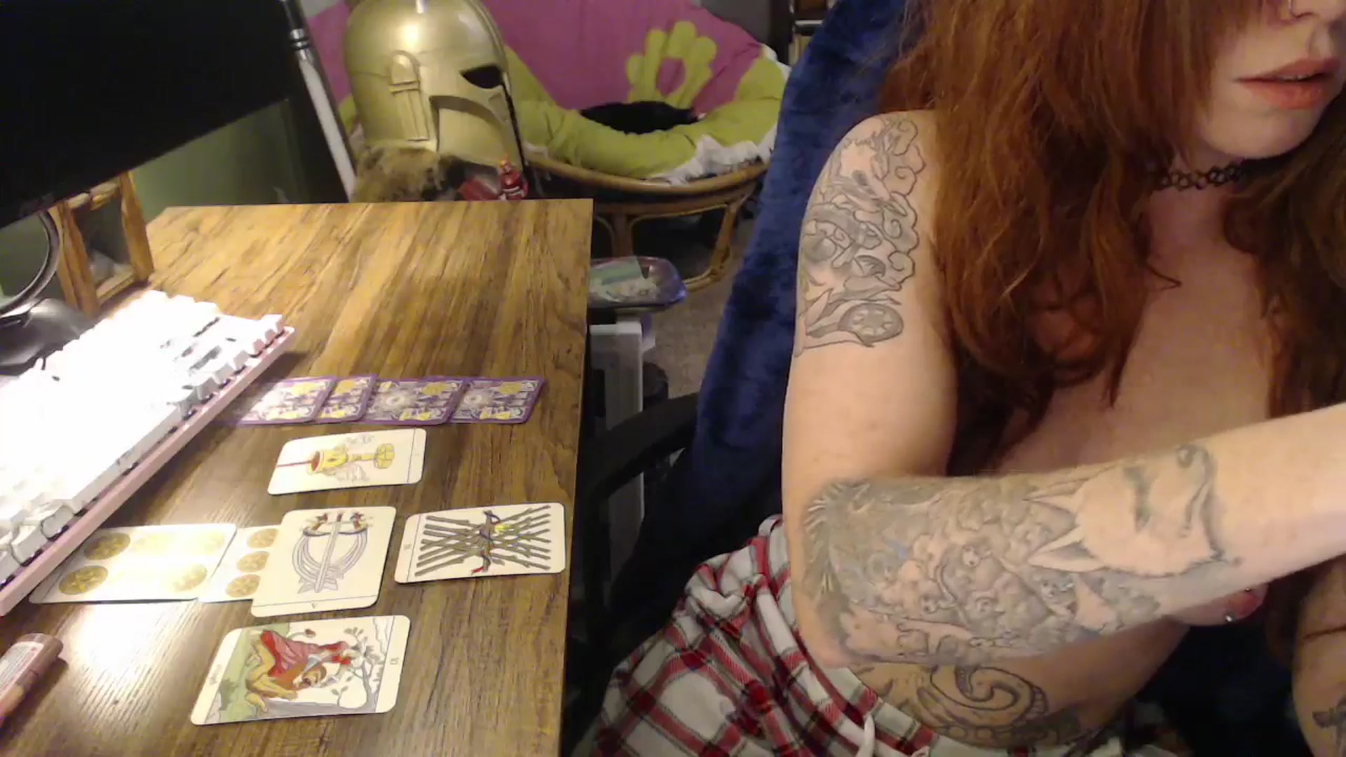 Gallery image thumbnail from AstraeaSiren's myfreecams stream on, 12/19/2025, 22:01 image 7 of 20