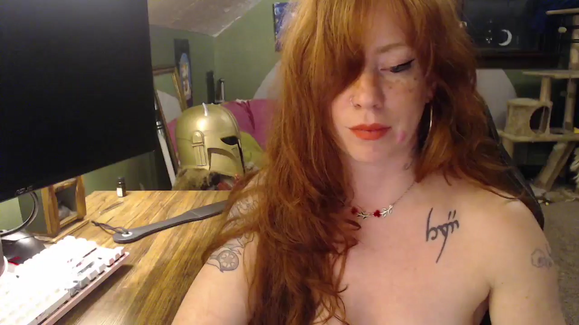 Gallery image thumbnail from AstraeaSiren's myfreecams stream on, 01/06/2026, 07:24 image 17 of 20