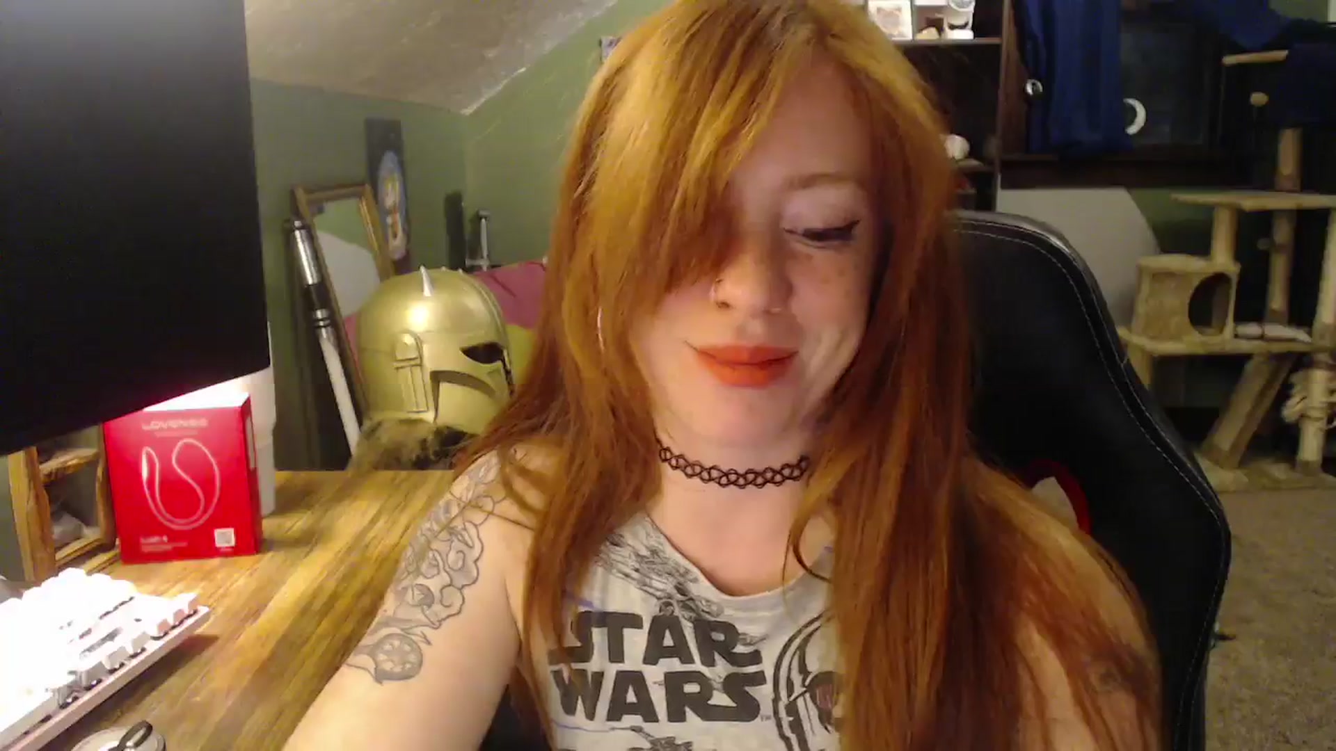 Gallery image thumbnail from AstraeaSiren's myfreecams stream on, 01/22/2026, 07:08 image 8 of 20