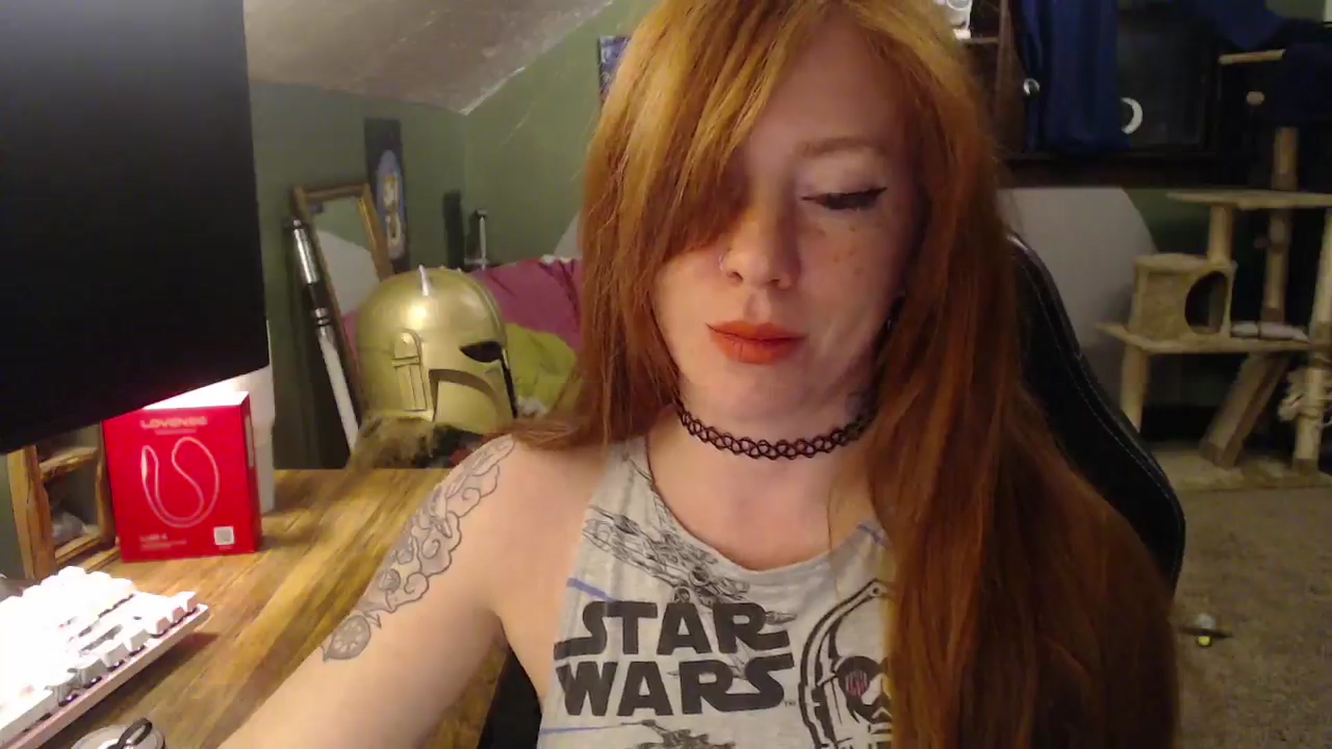Gallery image thumbnail from AstraeaSiren's myfreecams stream on, 01/22/2026, 07:08 image 5 of 20
