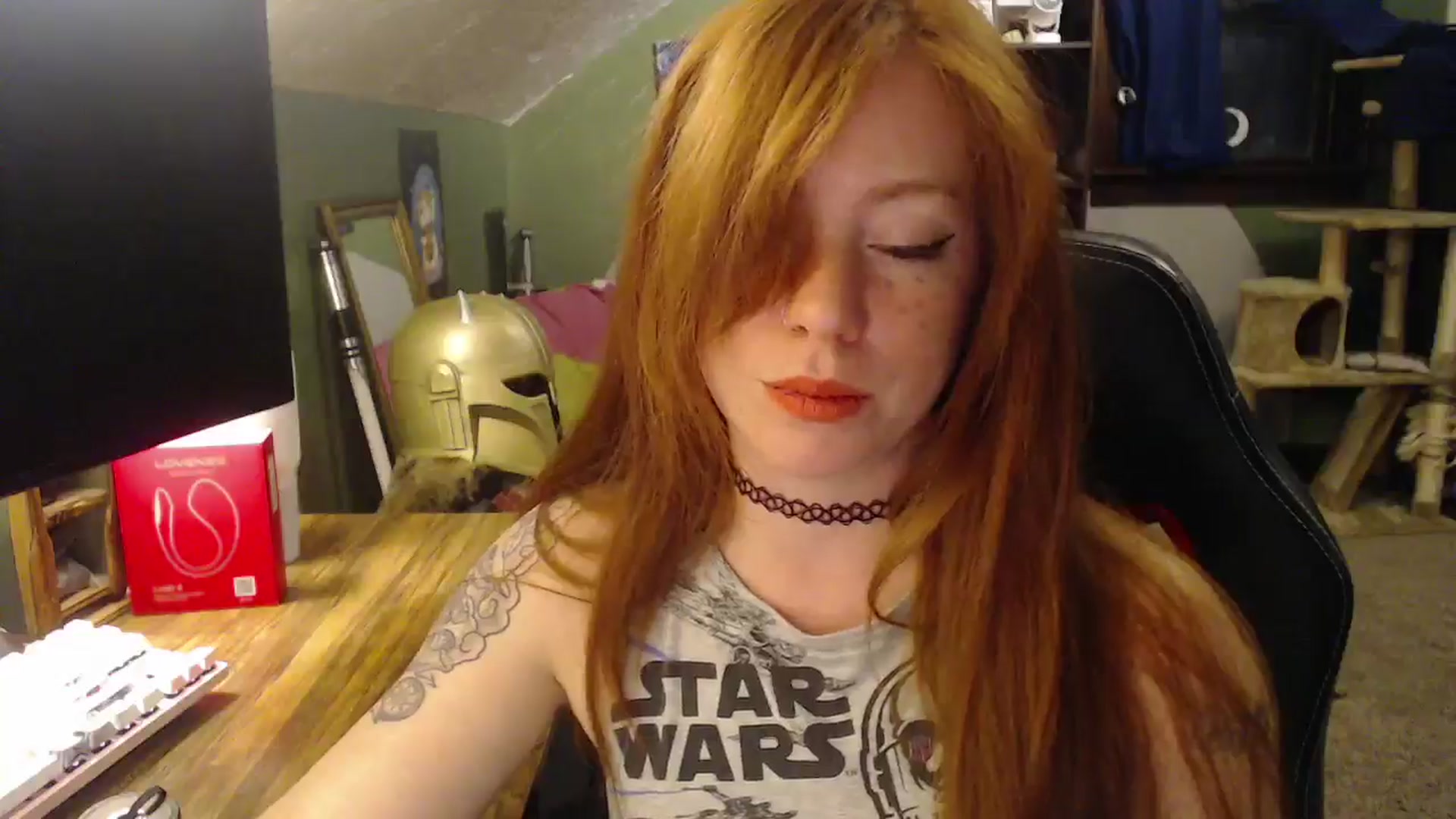 Gallery image thumbnail from AstraeaSiren's myfreecams stream on, 01/22/2026, 07:08 image 9 of 20