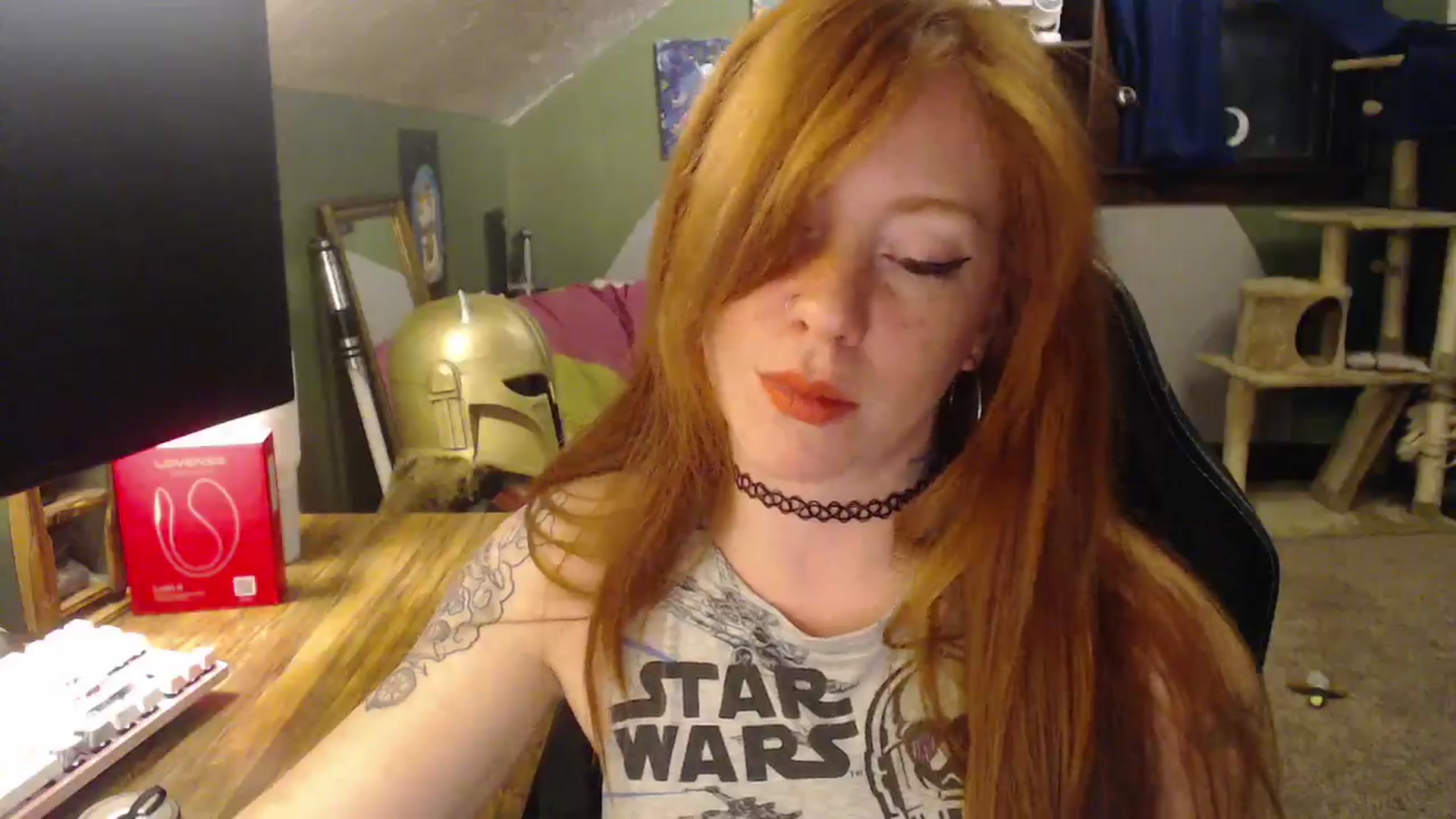 Gallery image thumbnail from AstraeaSiren's myfreecams stream on, 01/22/2026, 07:08 image 10 of 20