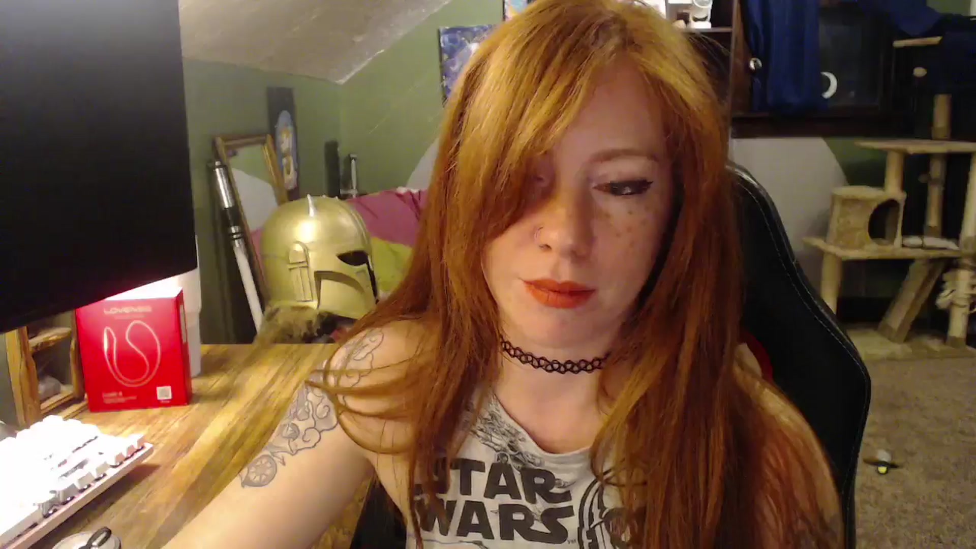 Gallery image thumbnail from AstraeaSiren's myfreecams stream on, 01/22/2026, 07:08 image 12 of 20