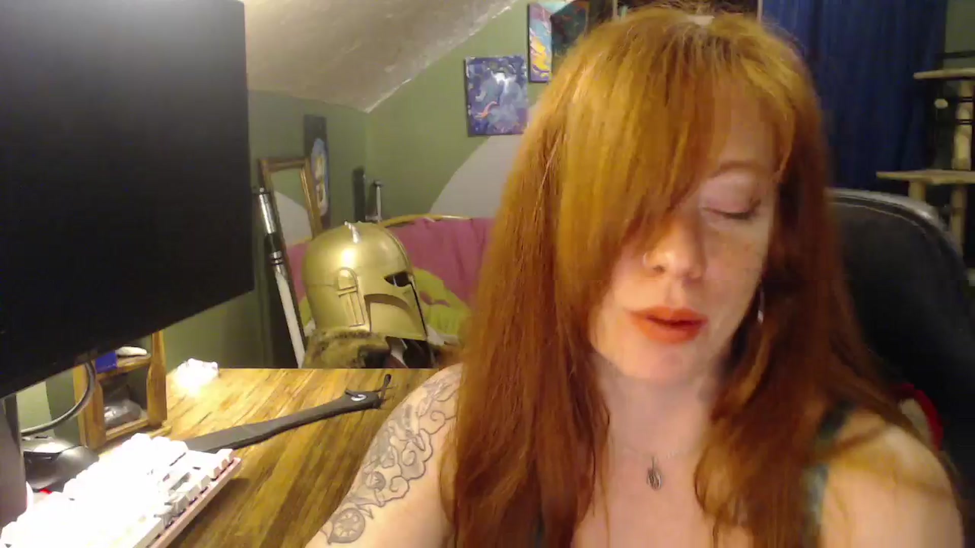 Gallery image thumbnail from AstraeaSiren's myfreecams stream on, 02/16/2026, 07:02 image 18 of 20