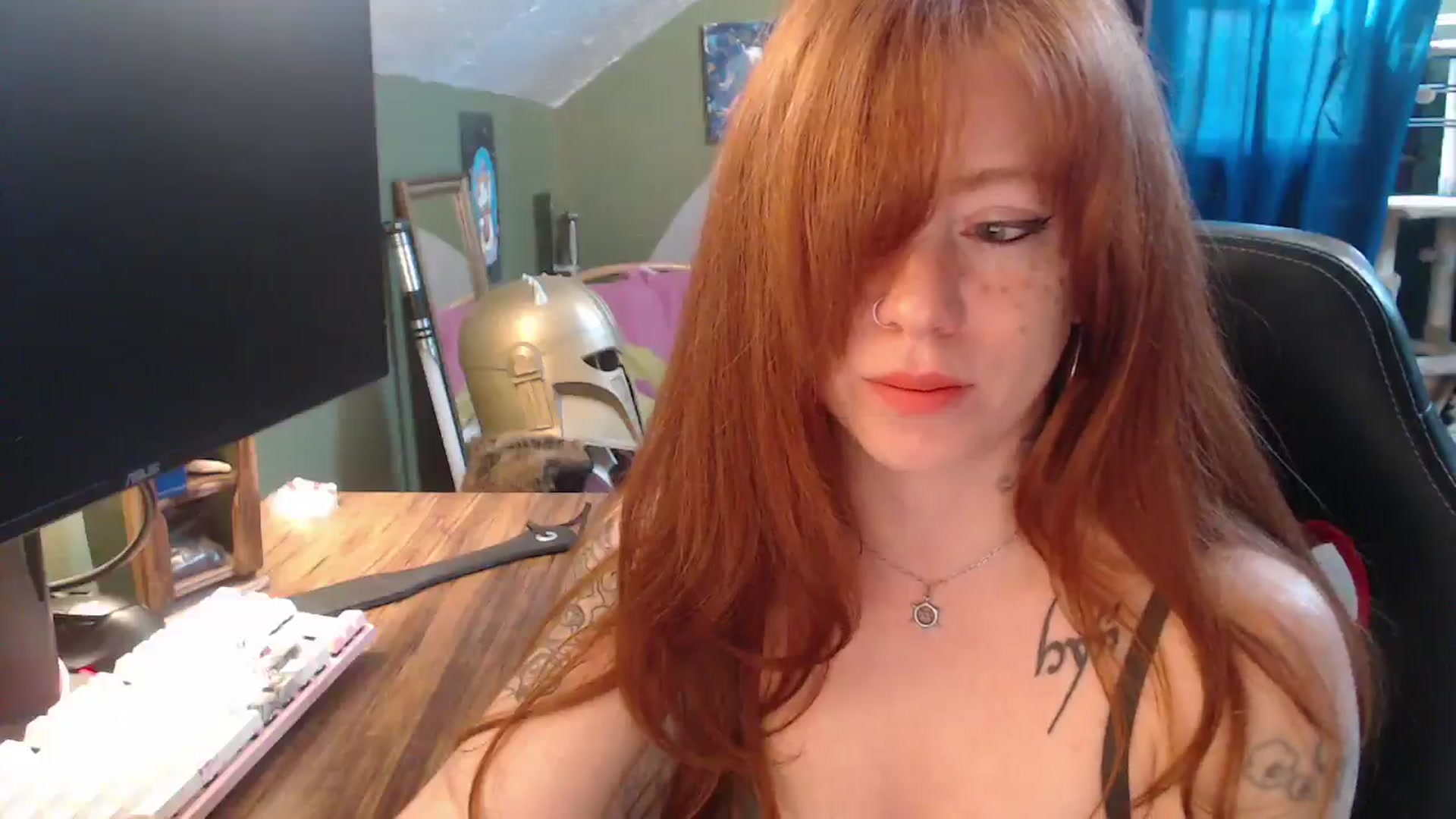 Gallery image thumbnail from AstraeaSiren's myfreecams stream on, 02/16/2026, 19:20 image 9 of 20