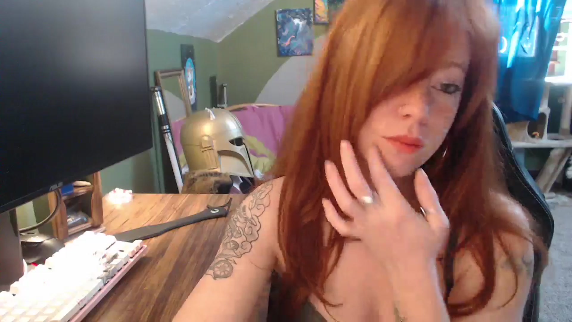Gallery image thumbnail from AstraeaSiren's myfreecams stream on, 02/16/2026, 19:20 image 5 of 20
