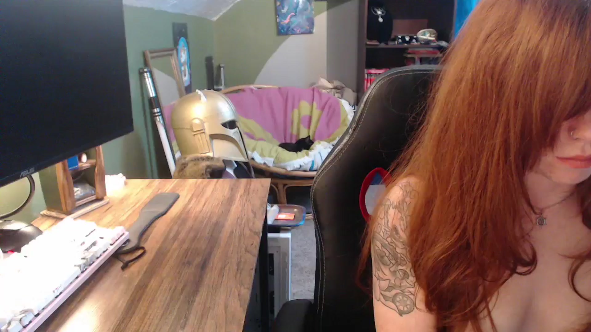 Gallery image thumbnail from AstraeaSiren's myfreecams stream on, 02/16/2026, 20:48 image 9 of 20
