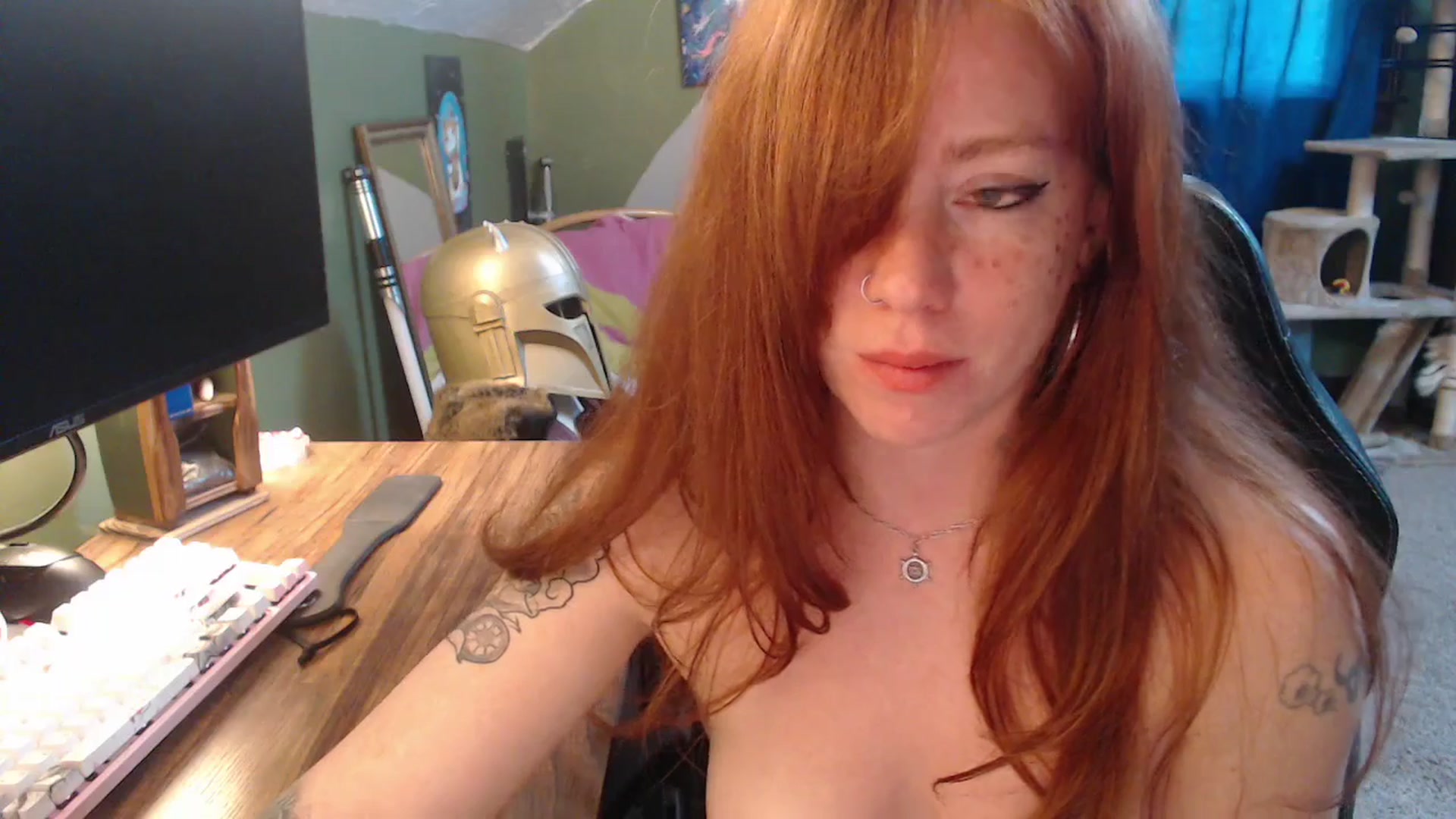 Gallery image thumbnail from AstraeaSiren's myfreecams stream on, 02/16/2026, 20:48 image 15 of 20