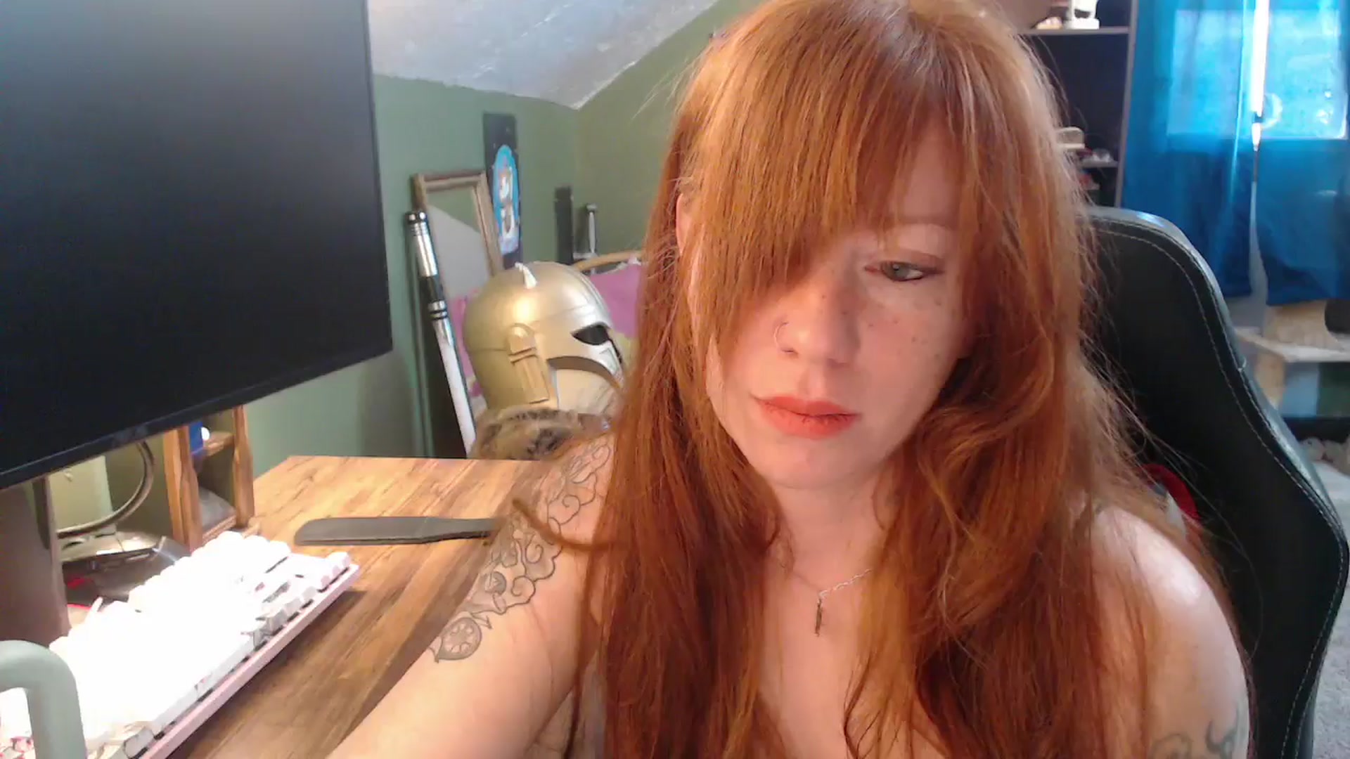 Gallery image thumbnail from AstraeaSiren's myfreecams stream on, 03/09/2026, 18:26 image 5 of 20
