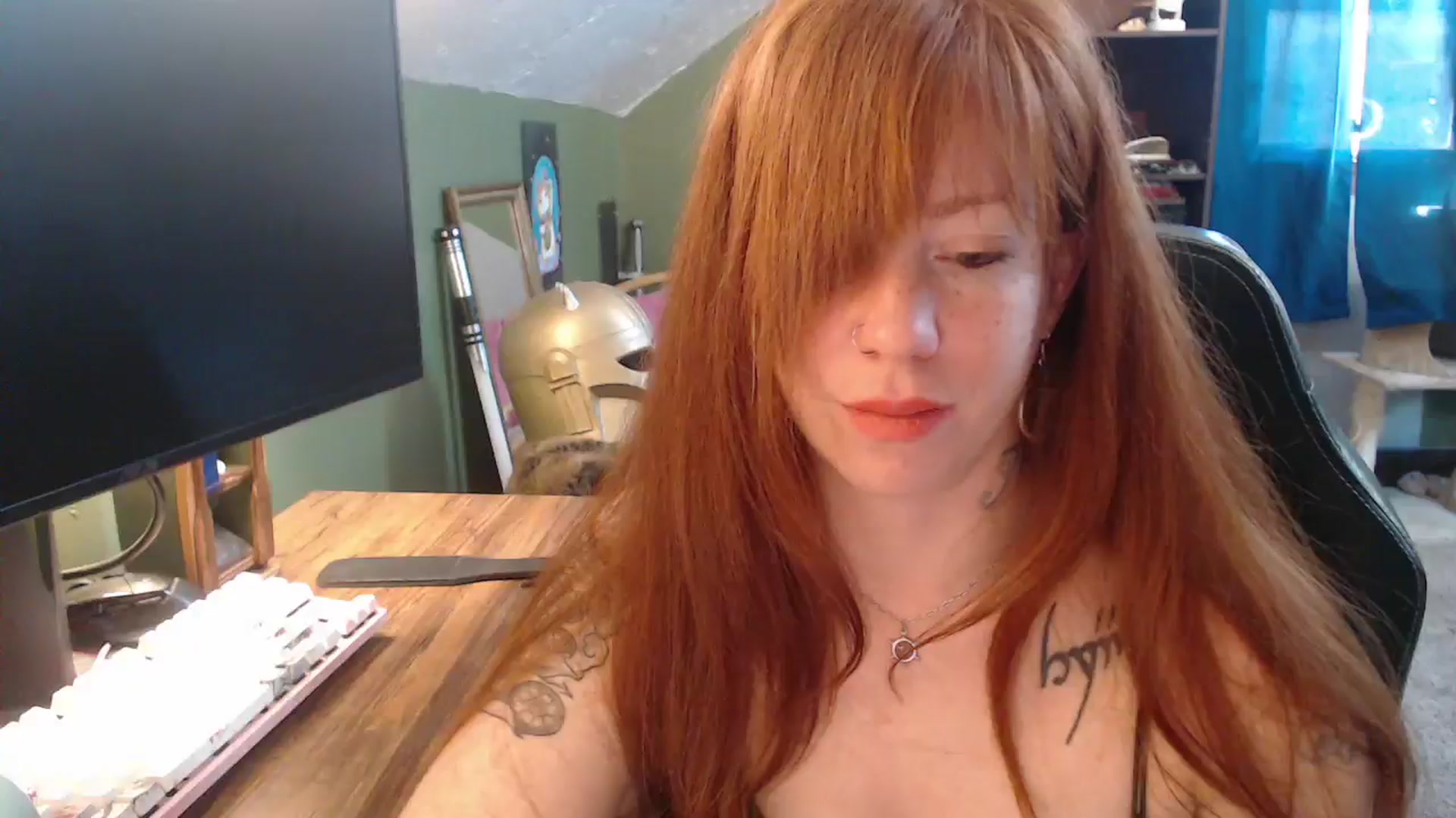 Gallery image thumbnail from AstraeaSiren's myfreecams stream on, 03/09/2026, 18:26 image 17 of 20
