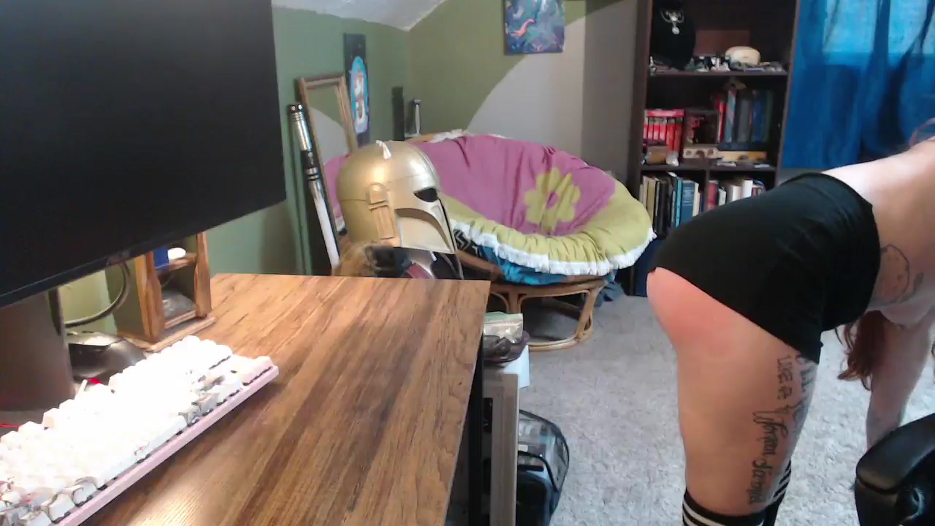 Gallery image thumbnail from AstraeaSiren's myfreecams stream on, 03/23/2026, 19:23 image 12 of 20