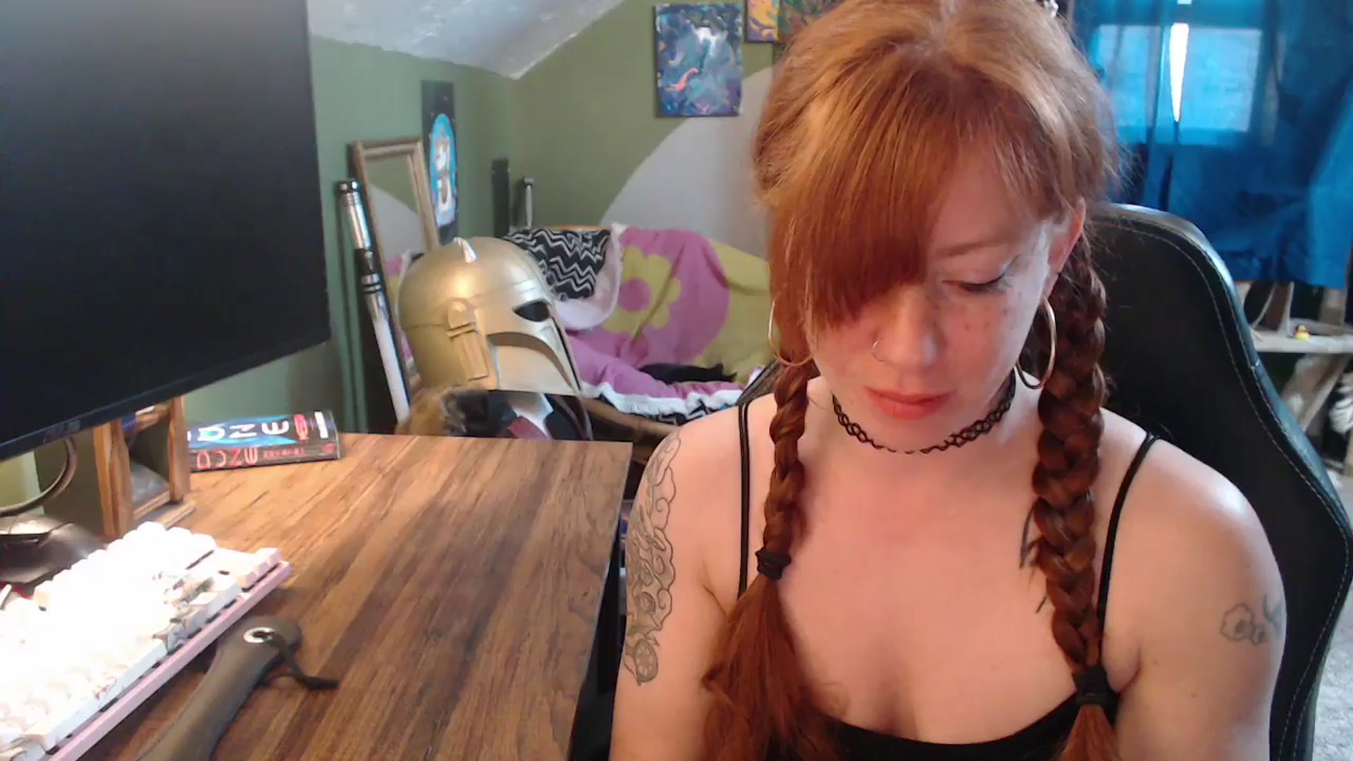 Gallery image thumbnail from AstraeaSiren's myfreecams stream on, 04/03/2026, 20:31 image 4 of 20