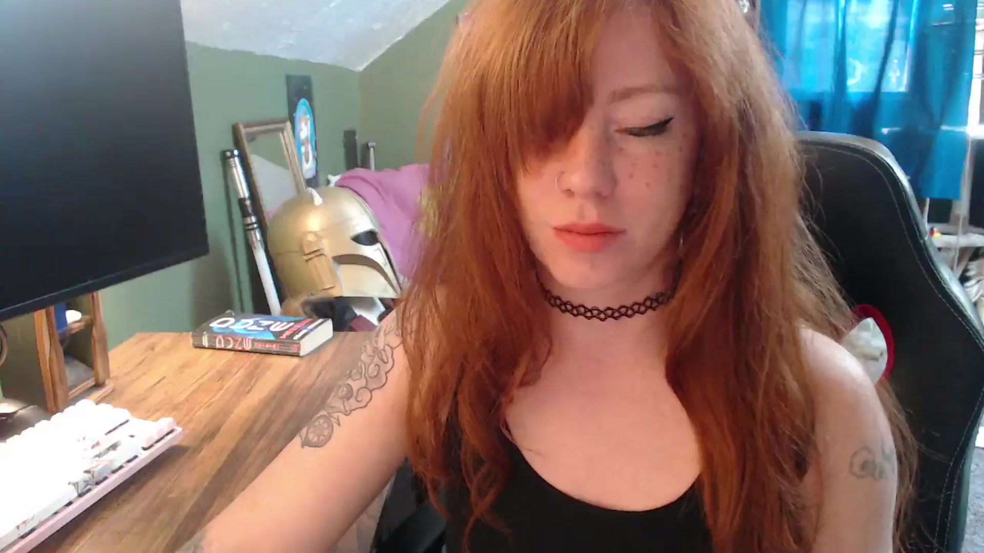 Gallery image thumbnail from AstraeaSiren's myfreecams stream on, 04/06/2026, 18:54 image 6 of 20
