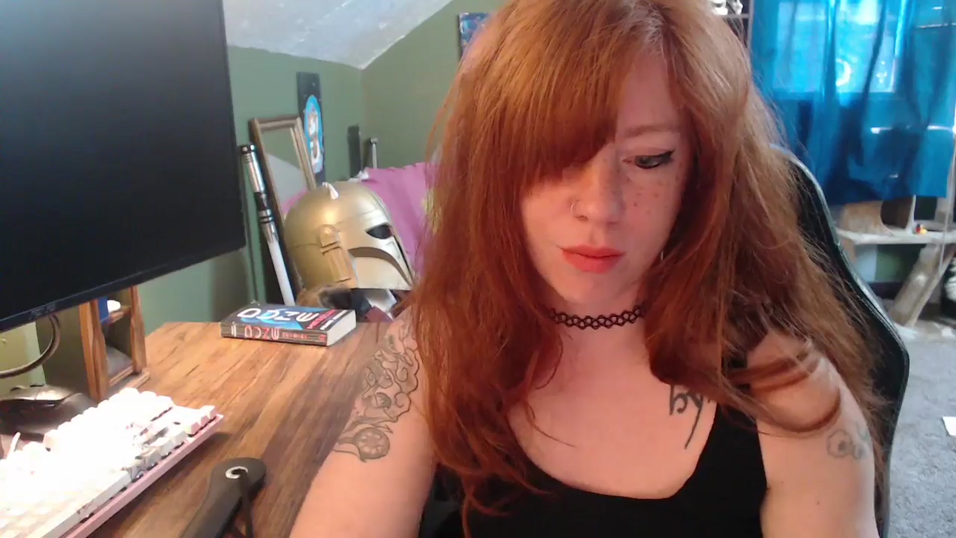 Gallery image thumbnail from AstraeaSiren's myfreecams stream on, 04/06/2026, 18:54 image 13 of 20