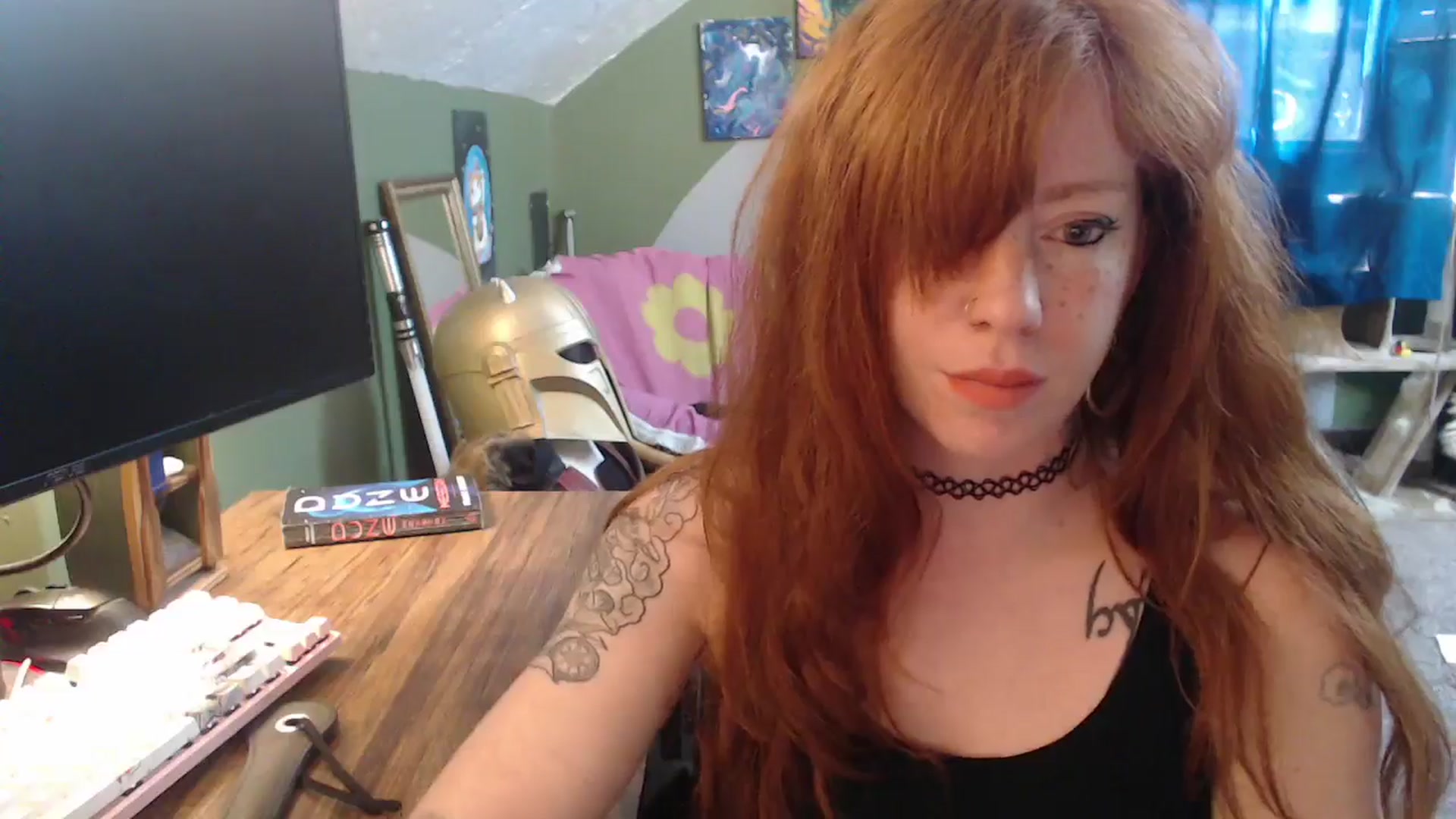 Gallery image thumbnail from AstraeaSiren's myfreecams stream on, 04/06/2026, 18:54 image 17 of 20