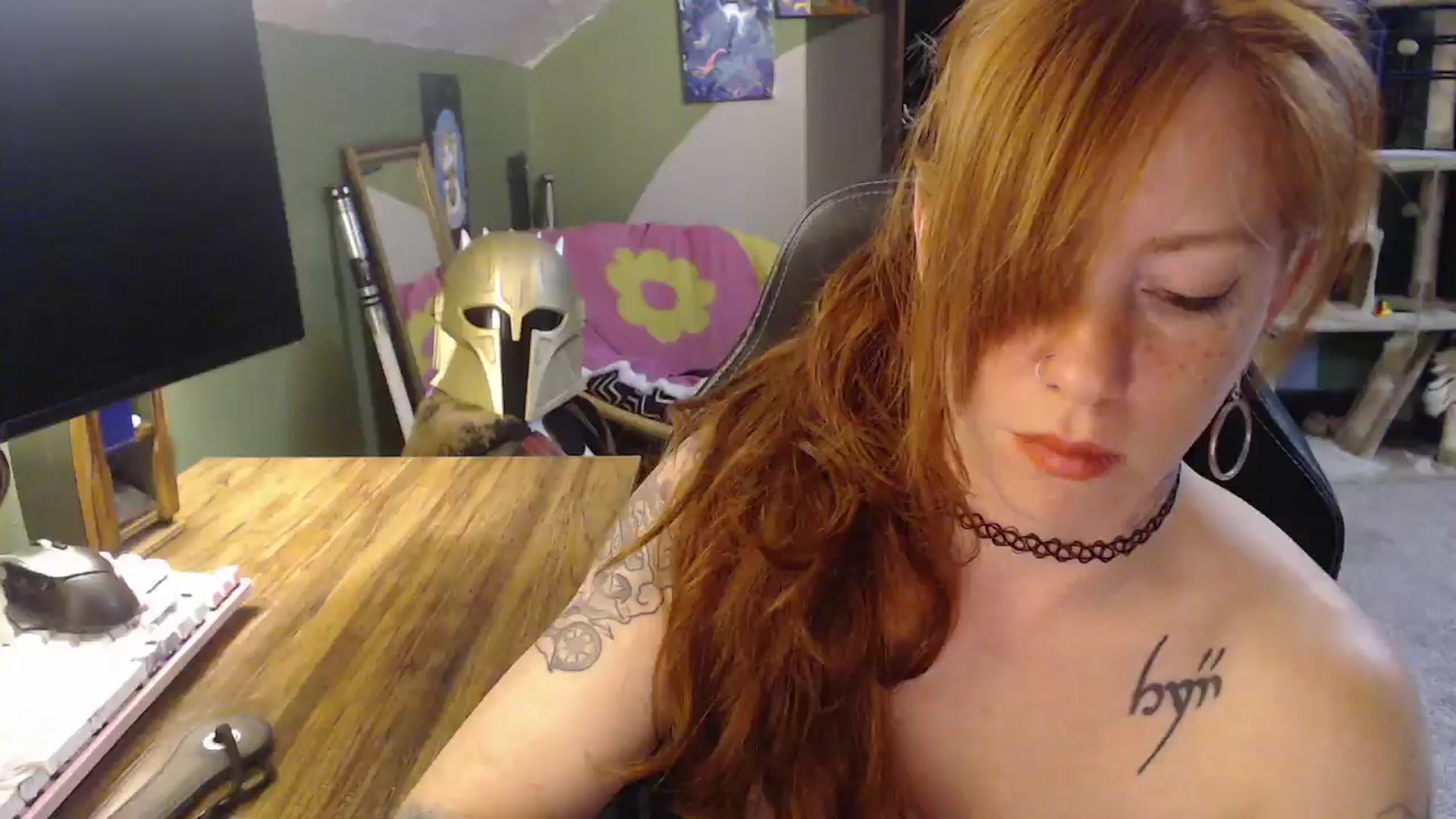Gallery image thumbnail from AstraeaSiren's myfreecams stream on, 04/10/2026, 19:55 image 19 of 20