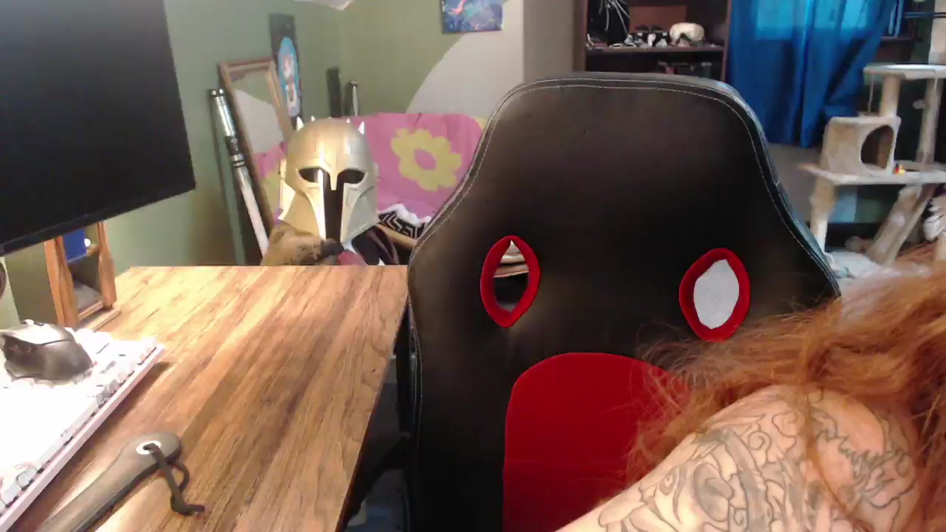 Gallery image thumbnail from AstraeaSiren's myfreecams stream on, 04/10/2026, 19:55 image 1 of 20