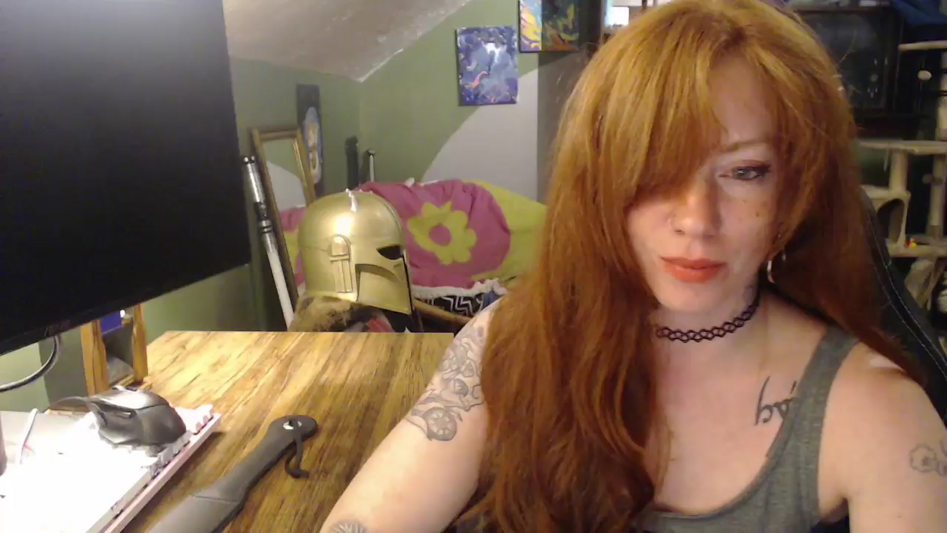 Gallery image thumbnail from AstraeaSiren's myfreecams stream on, 04/14/2026, 05:42 image 1 of 20