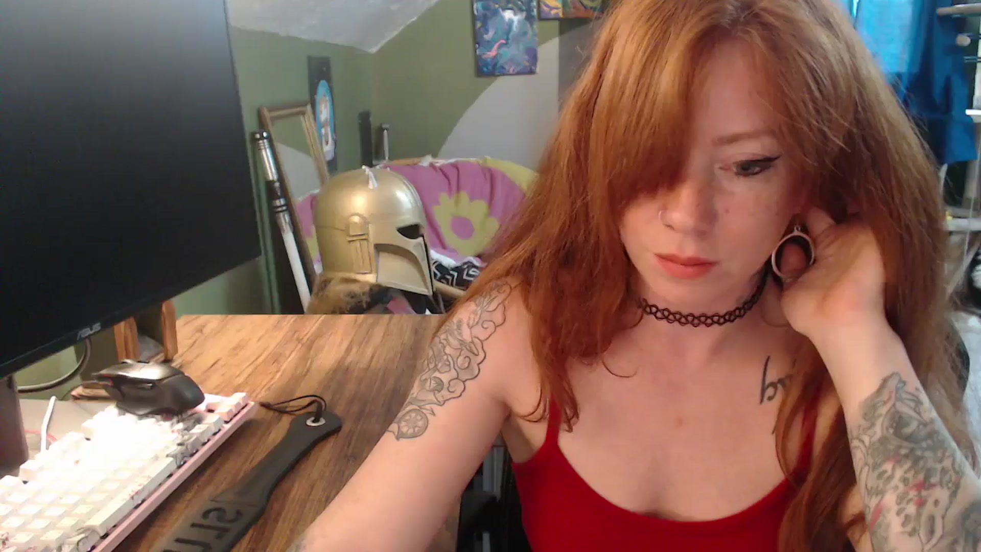 Gallery image thumbnail from AstraeaSiren's myfreecams stream on, 04/16/2026, 21:37 image 20 of 20