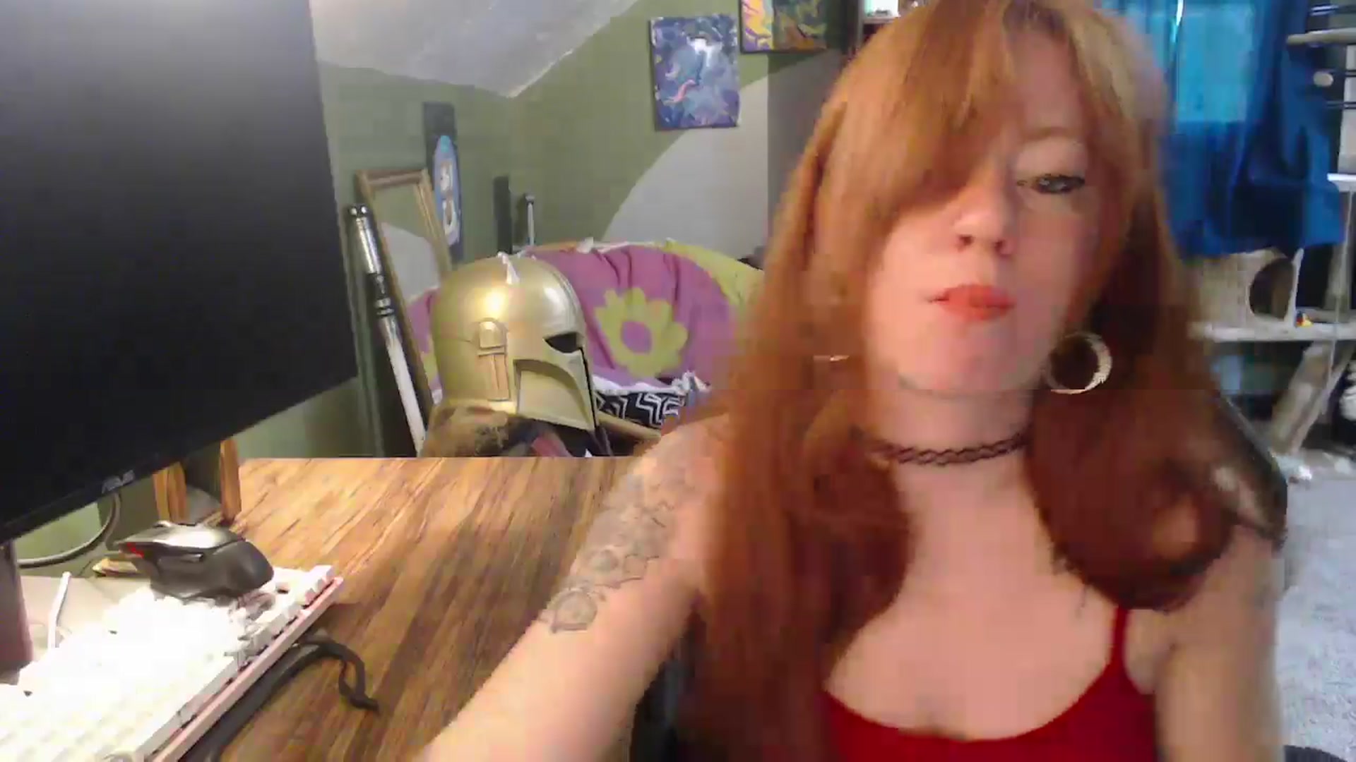Gallery image thumbnail from AstraeaSiren's myfreecams stream on, 04/16/2026, 21:37 image 4 of 20